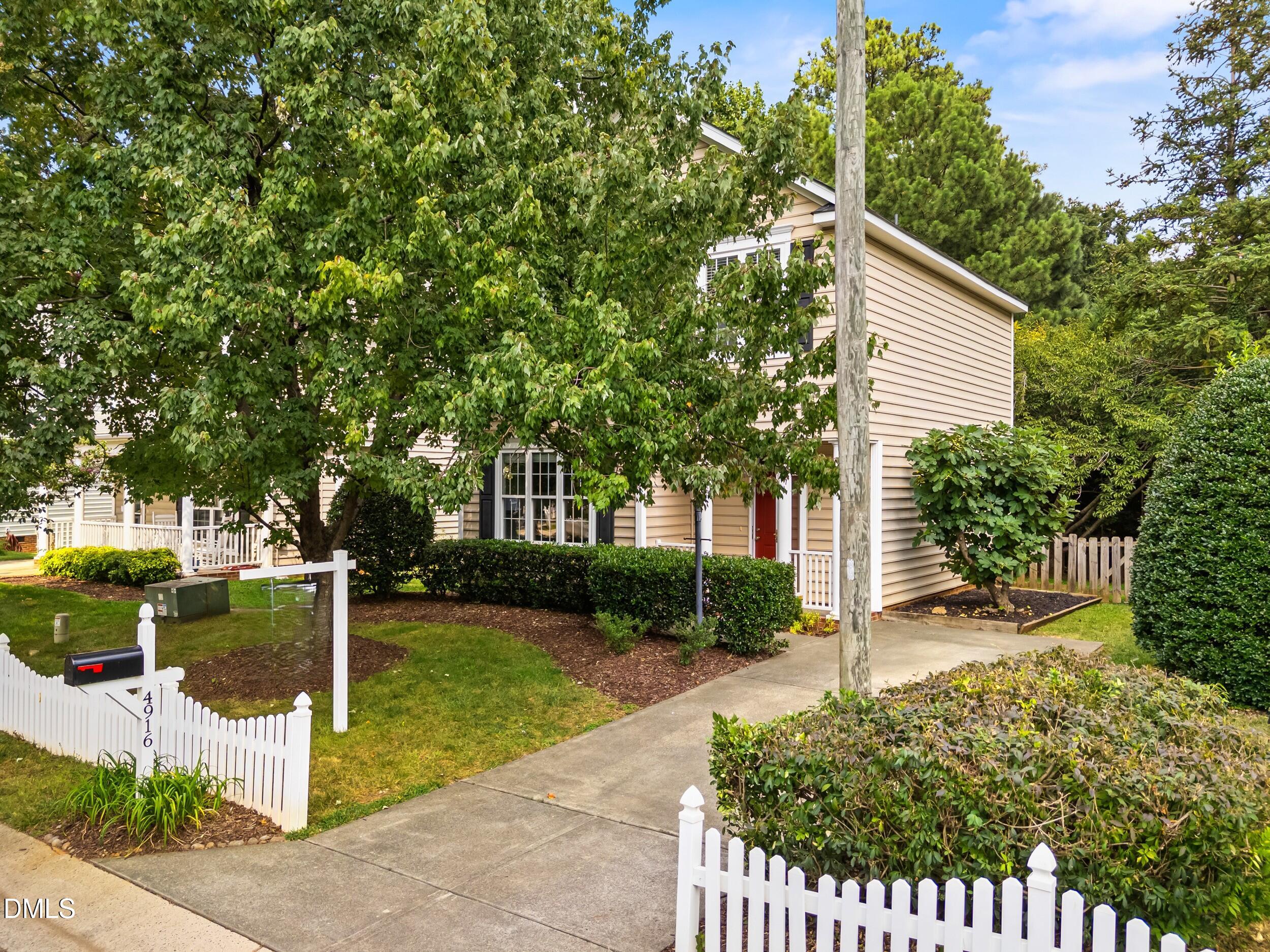 4916 Morning Edge Drive Property Photo 1