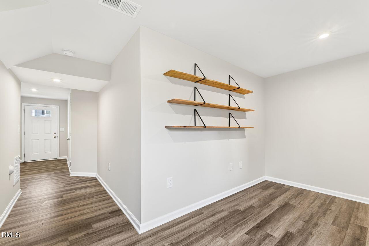 1105 Pale Moss Drive Property Photo 6