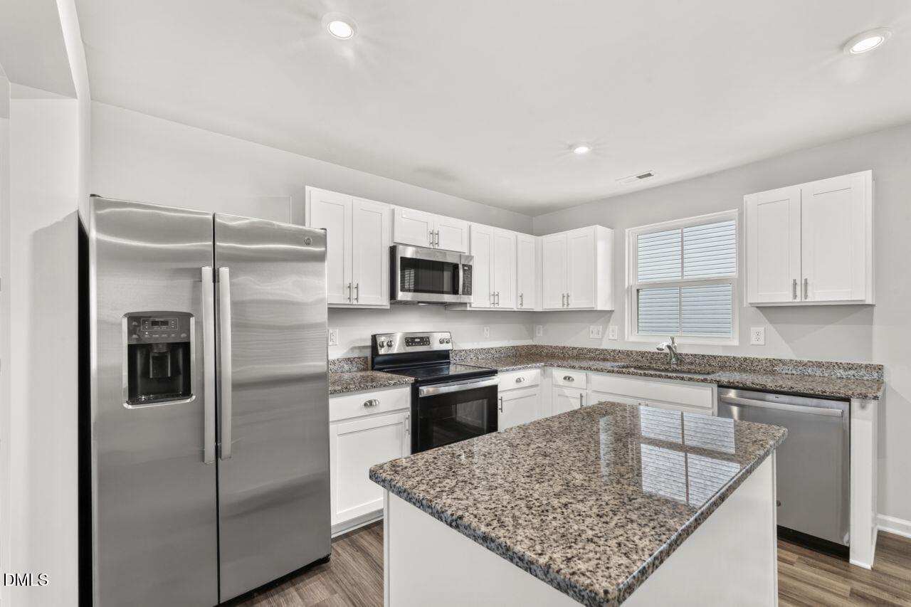 1105 Pale Moss Drive Property Photo 16
