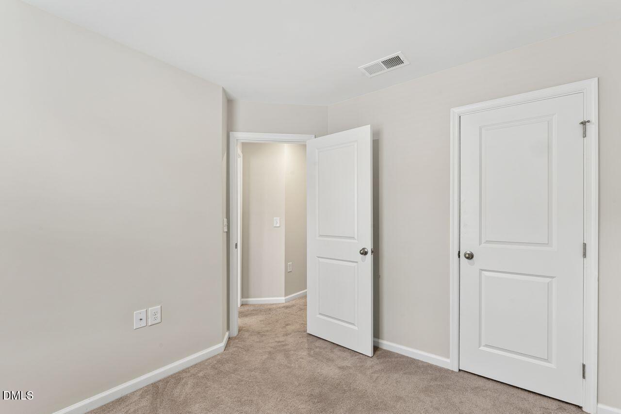 1105 Pale Moss Drive Property Photo 31