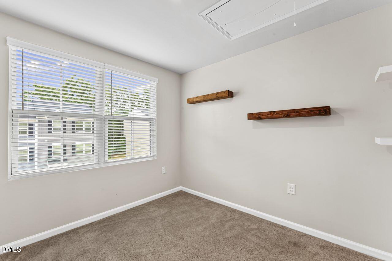 1105 Pale Moss Drive Property Photo 32