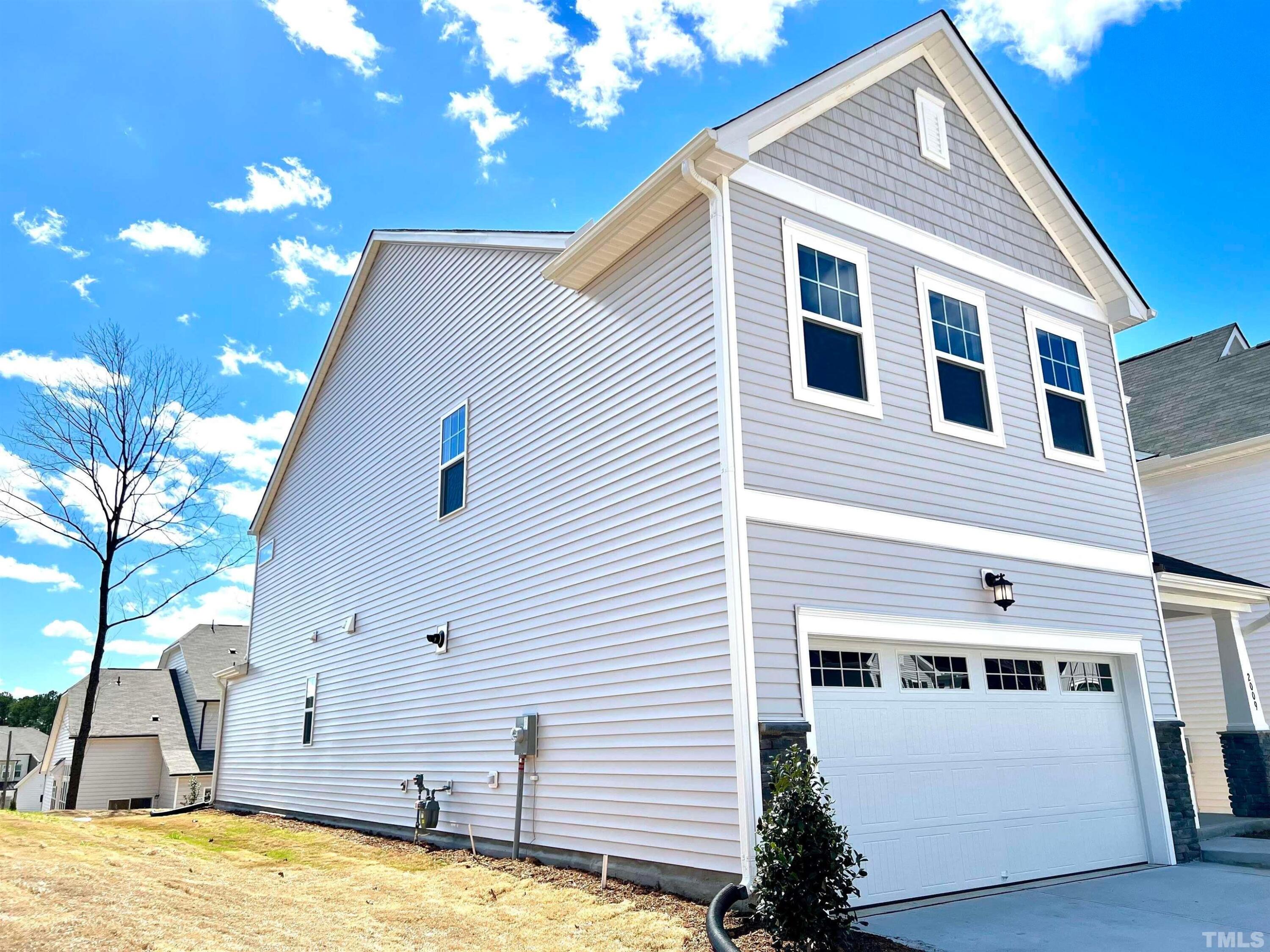 2009 Mavin Place Property Photo 2