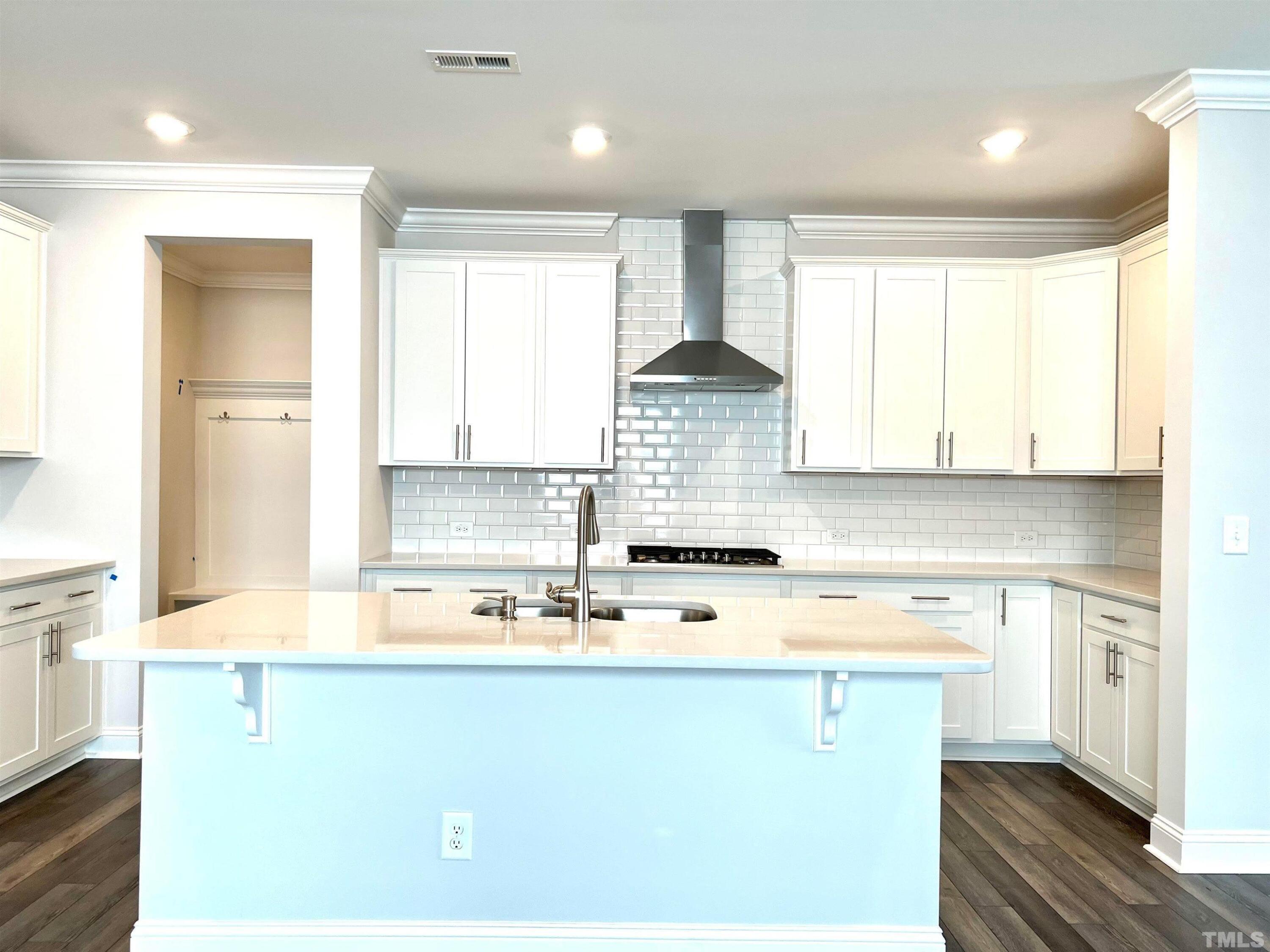 2009 Mavin Place Property Photo 4