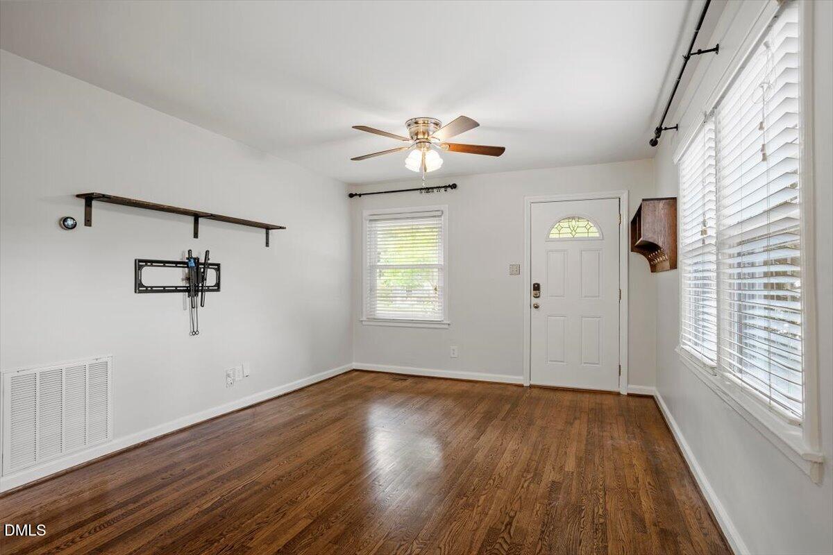 2437 Stevens Road Property Photo 10