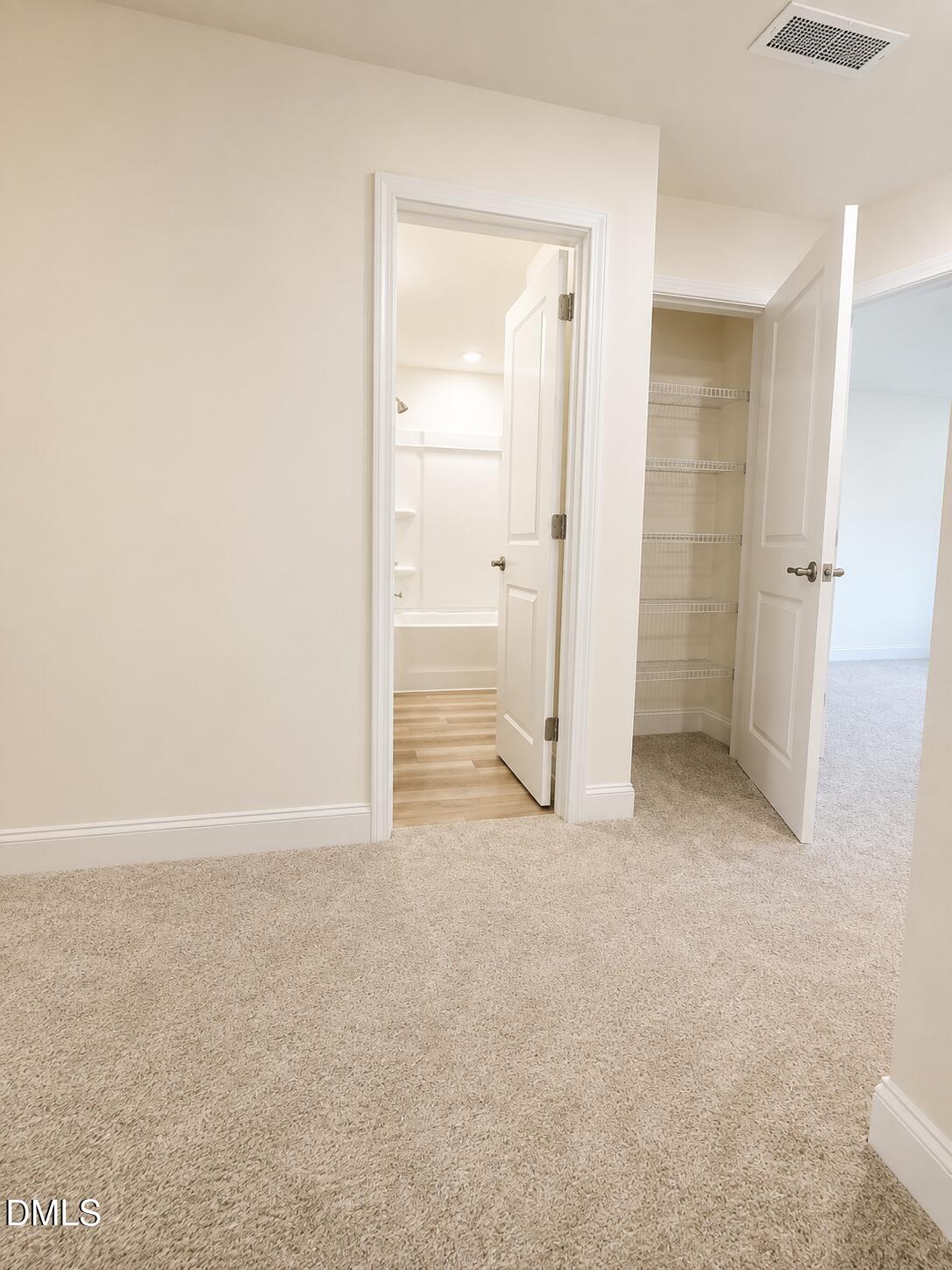 484 Channel Drop Drive Property Photo 5