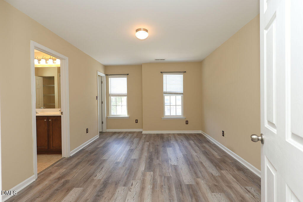 8843 Thornton Town Place Property Photo 20
