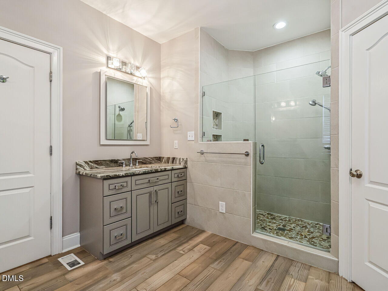 9012 Riverview Park Drive Property Photo 40