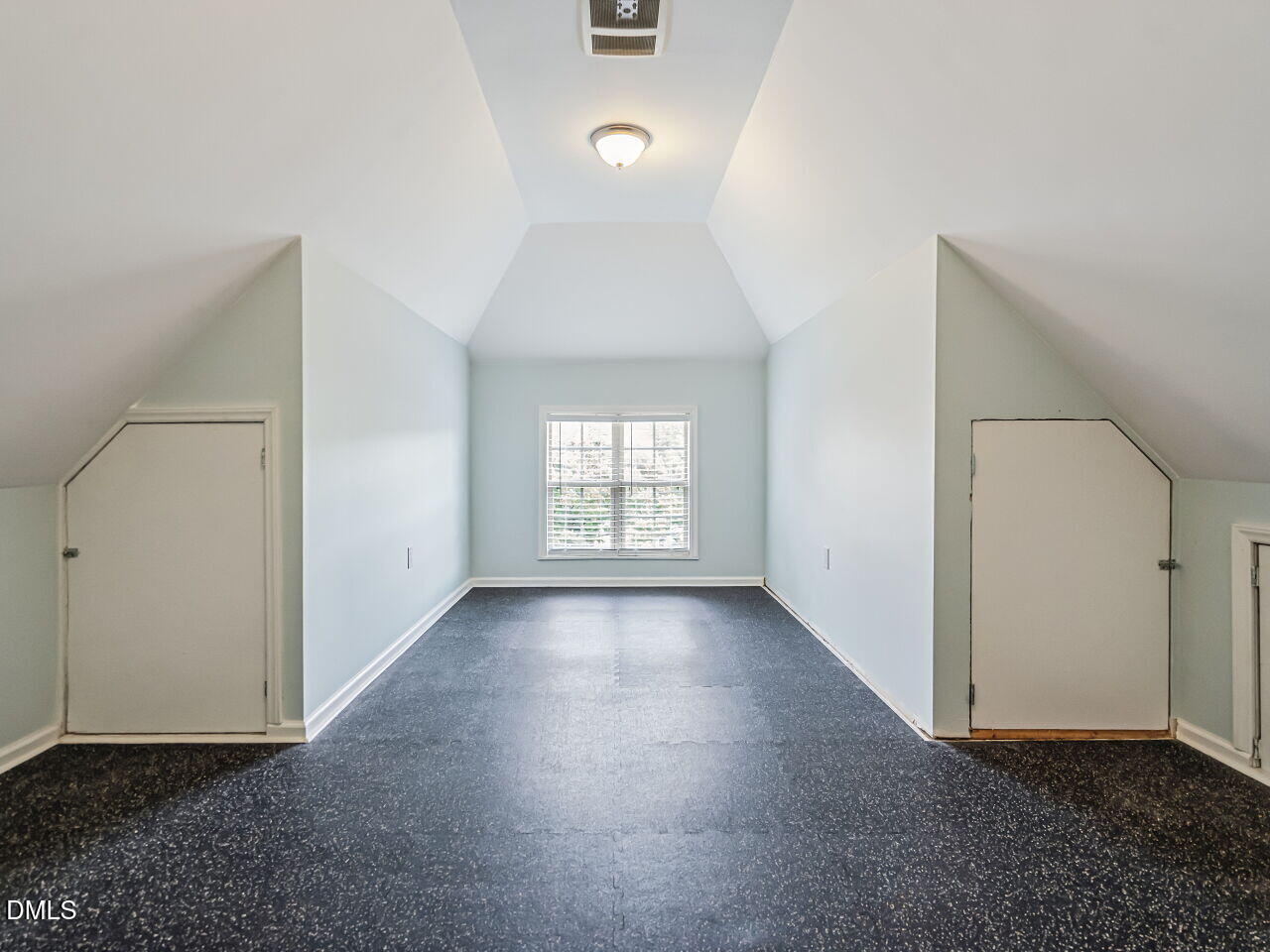 9012 Riverview Park Drive Property Photo 57