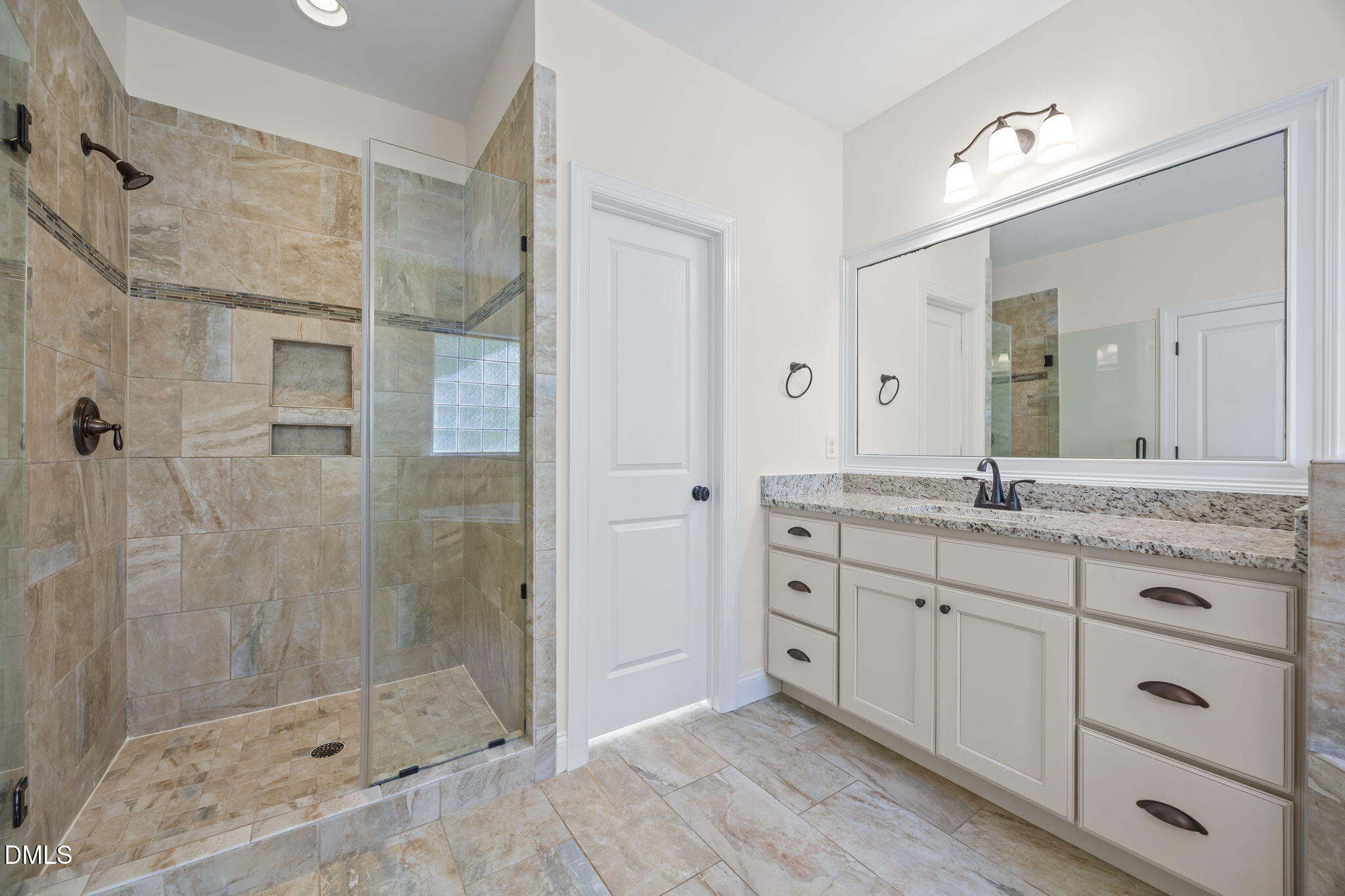 6209 Blanche Drive Property Photo 31
