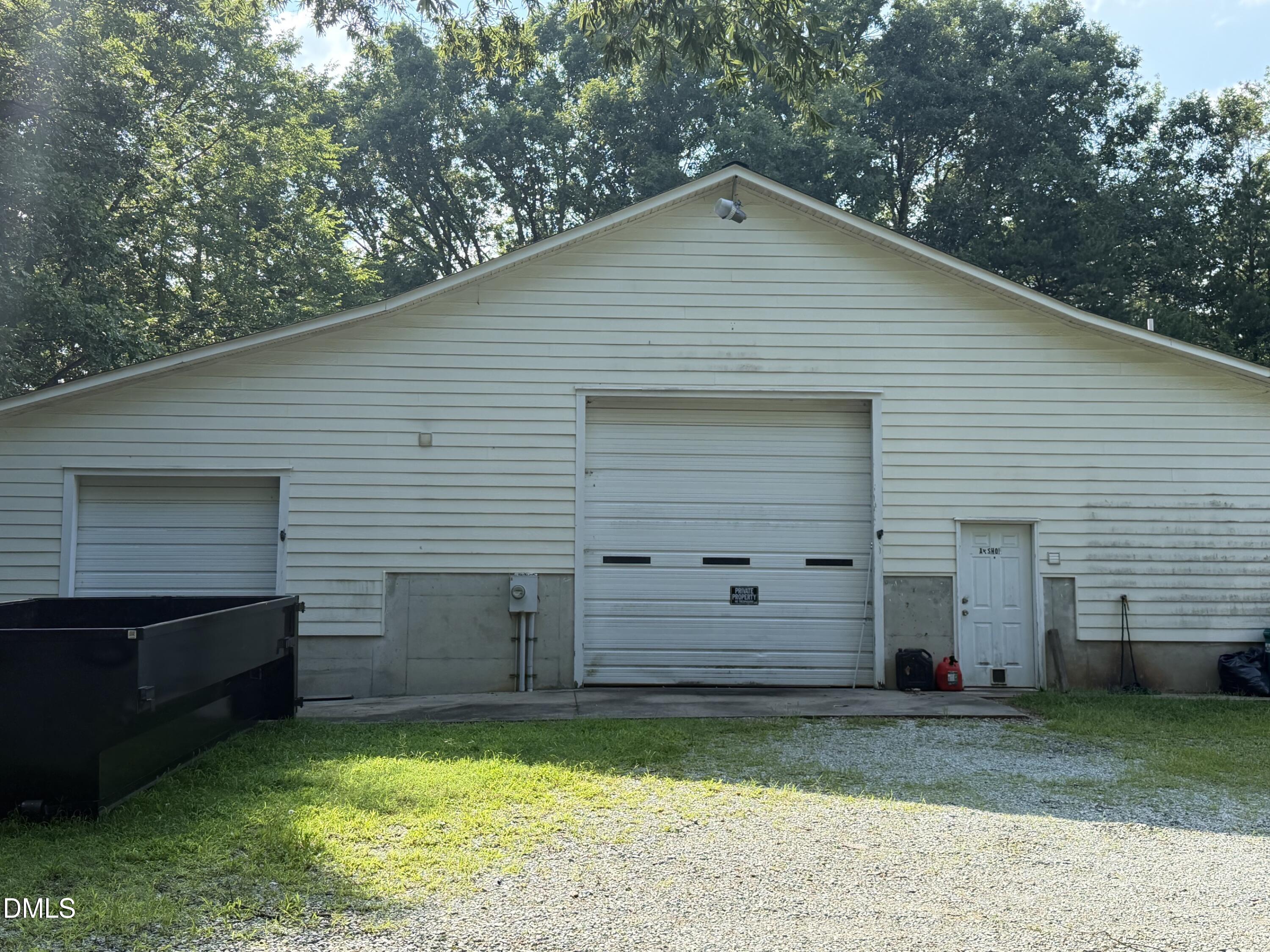 1830 Bessie Daniel Road Property Photo 1