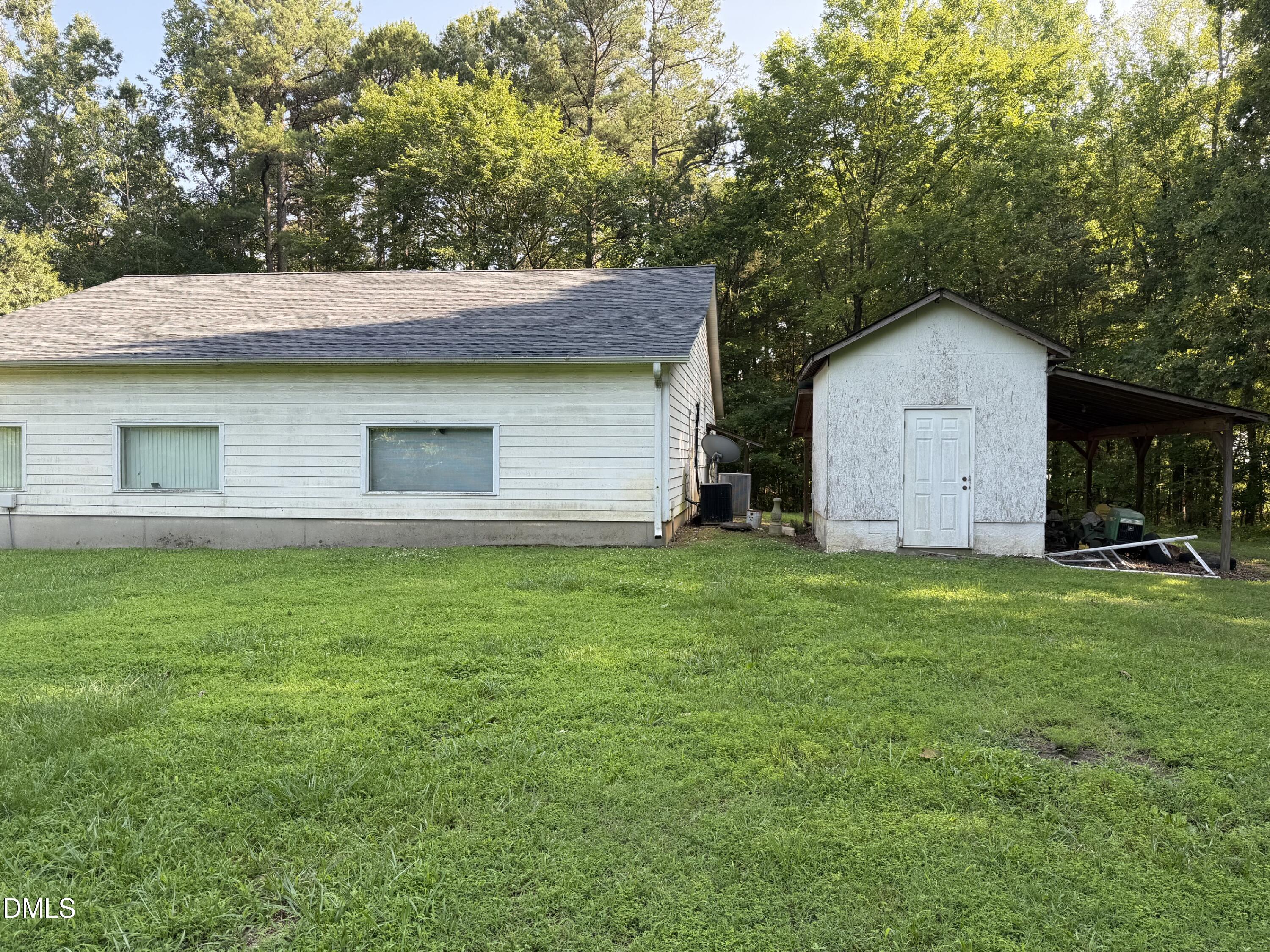 1830 Bessie Daniel Road Property Photo 2