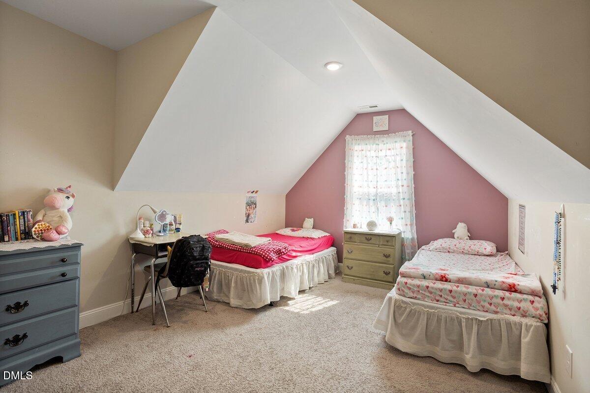 253 Pleasant Ridge Court Property Photo 19