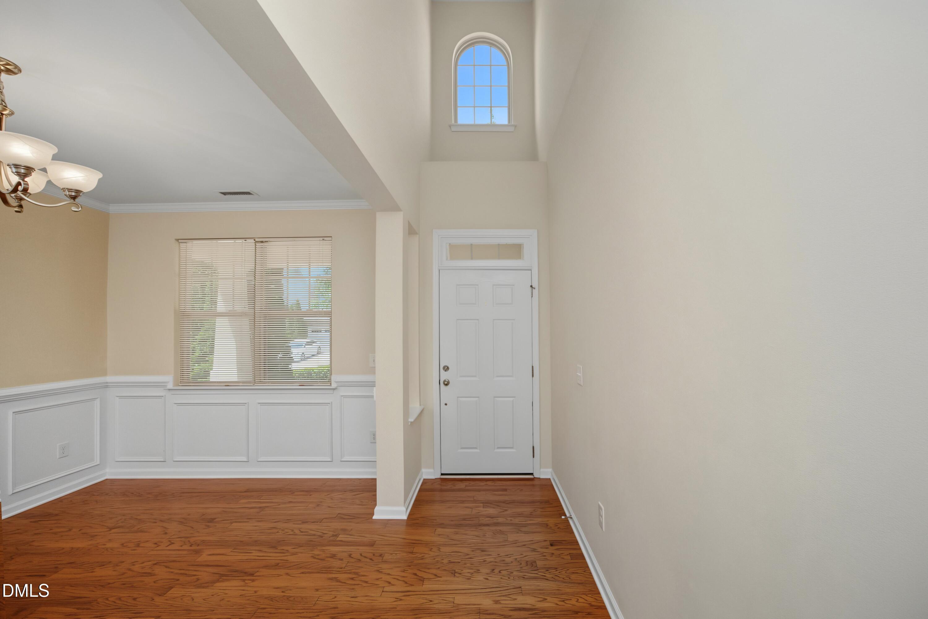 309 Windy Peak Loop Property Photo 5