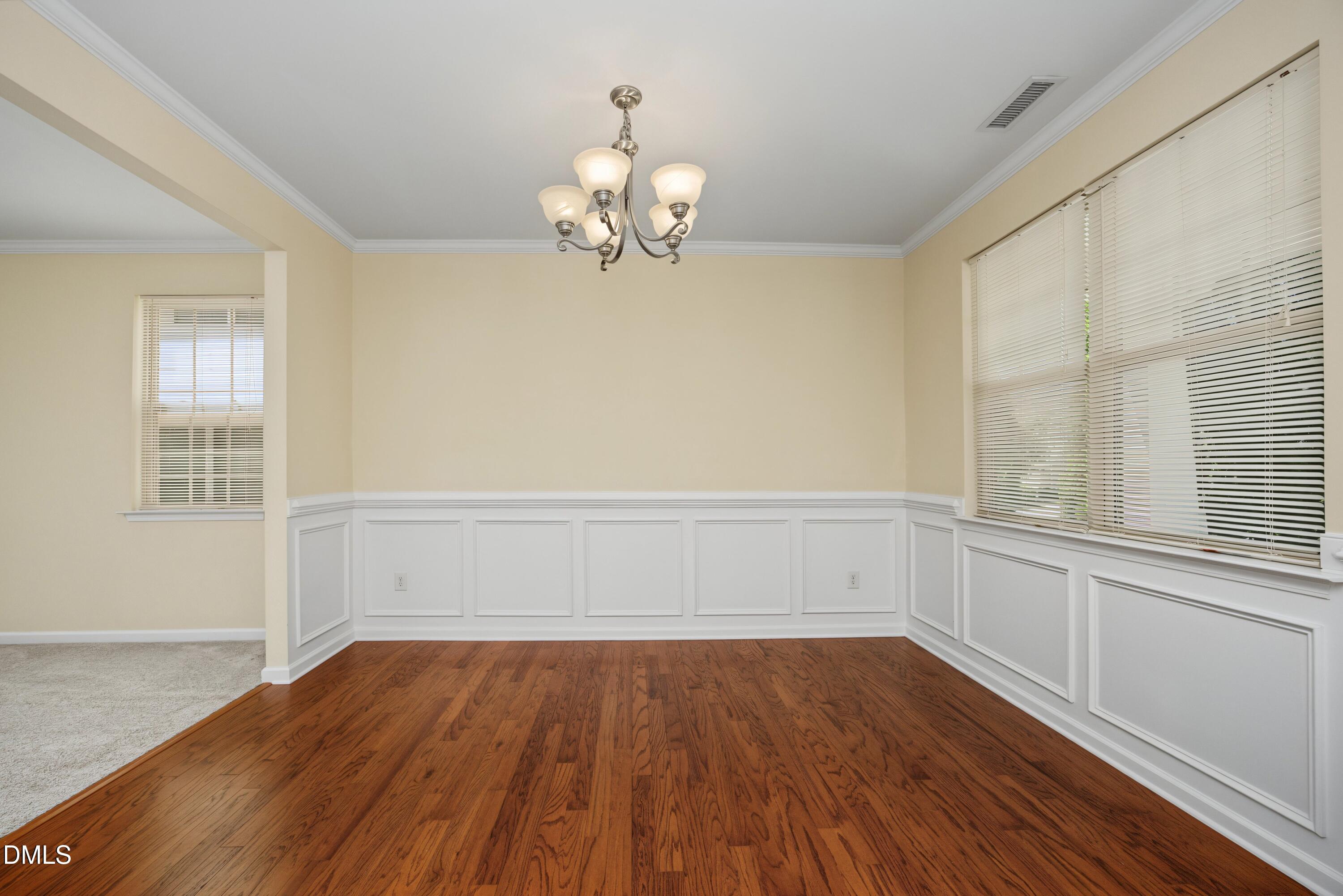 309 Windy Peak Loop Property Photo 6