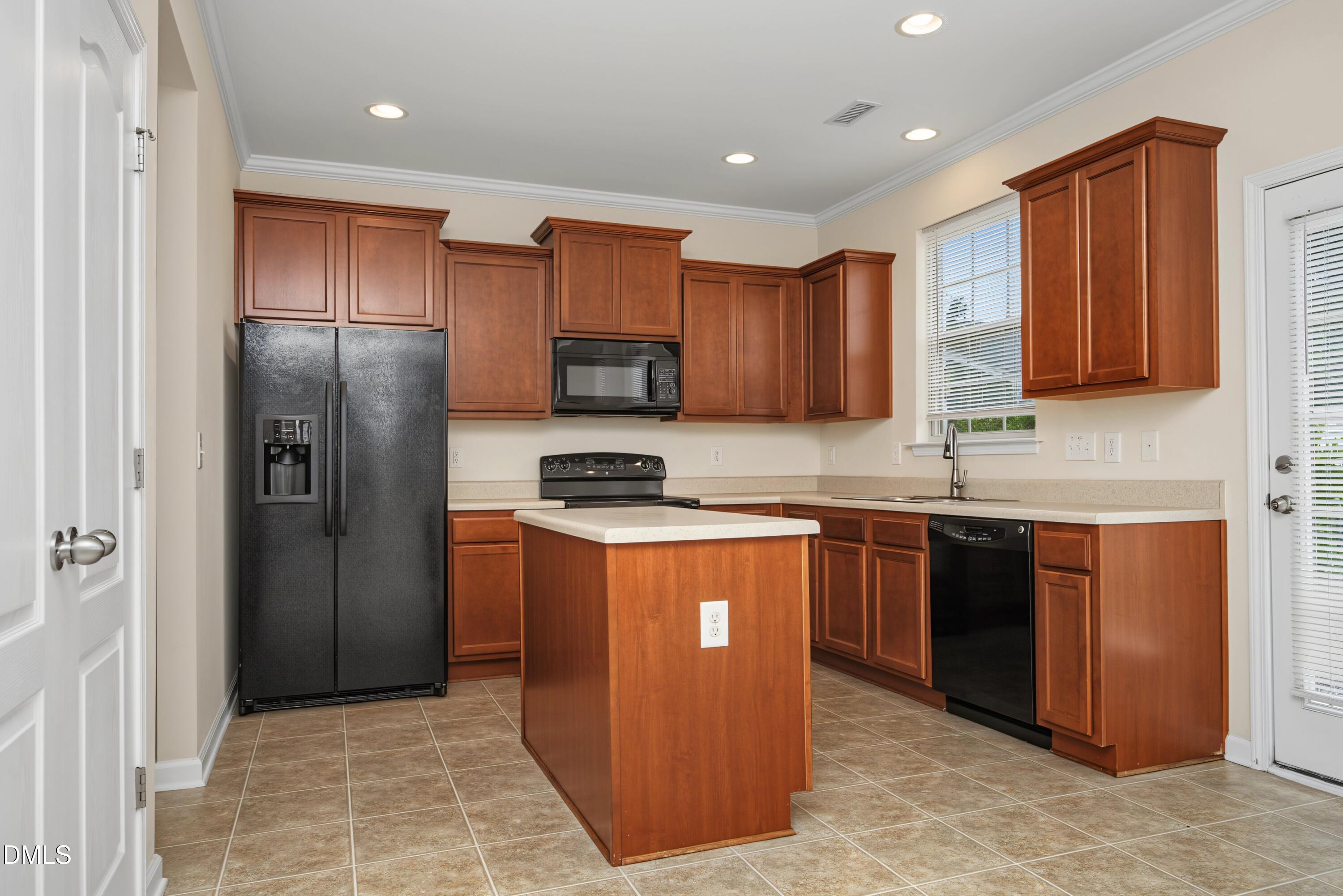 309 Windy Peak Loop Property Photo 13