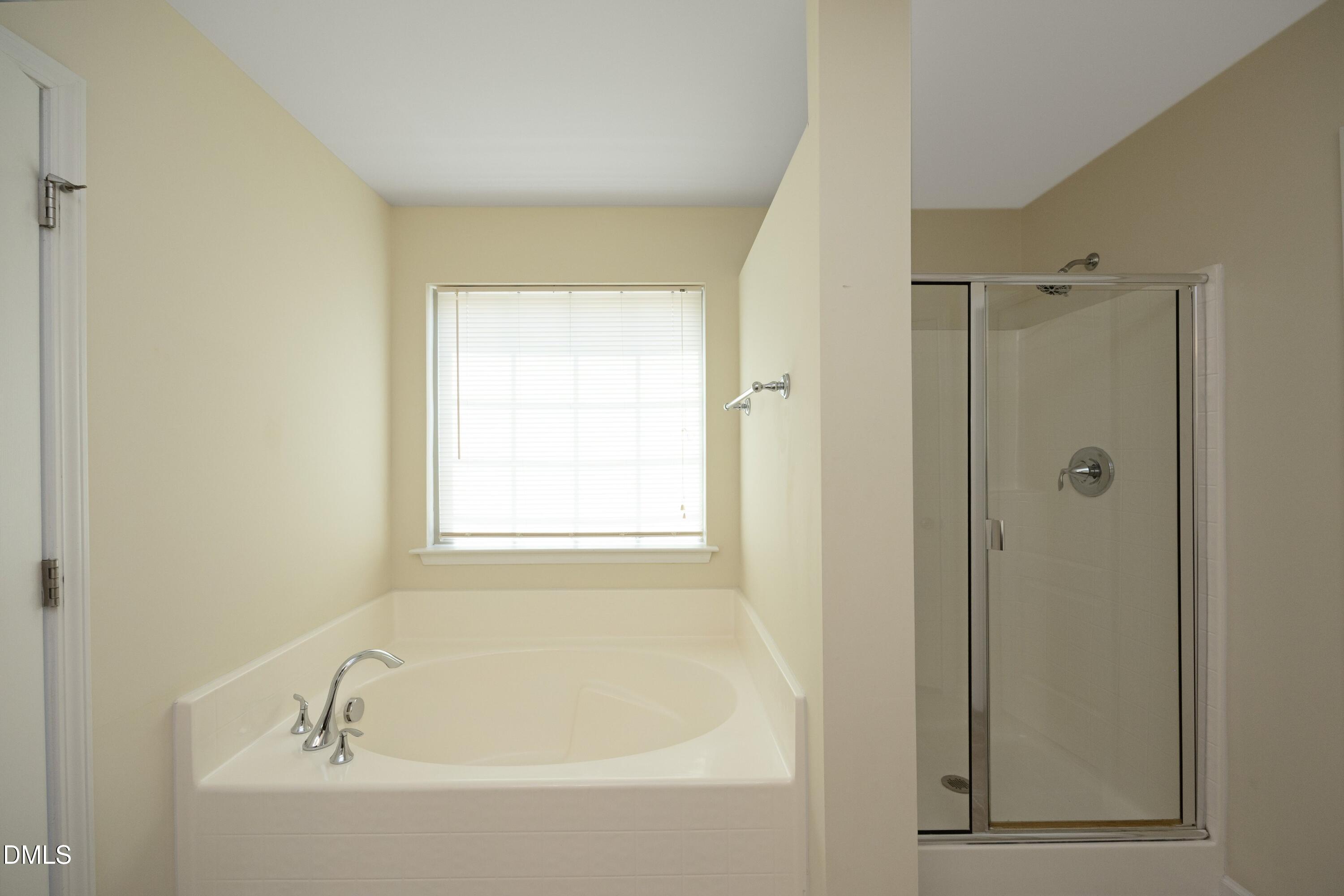 309 Windy Peak Loop Property Photo 23