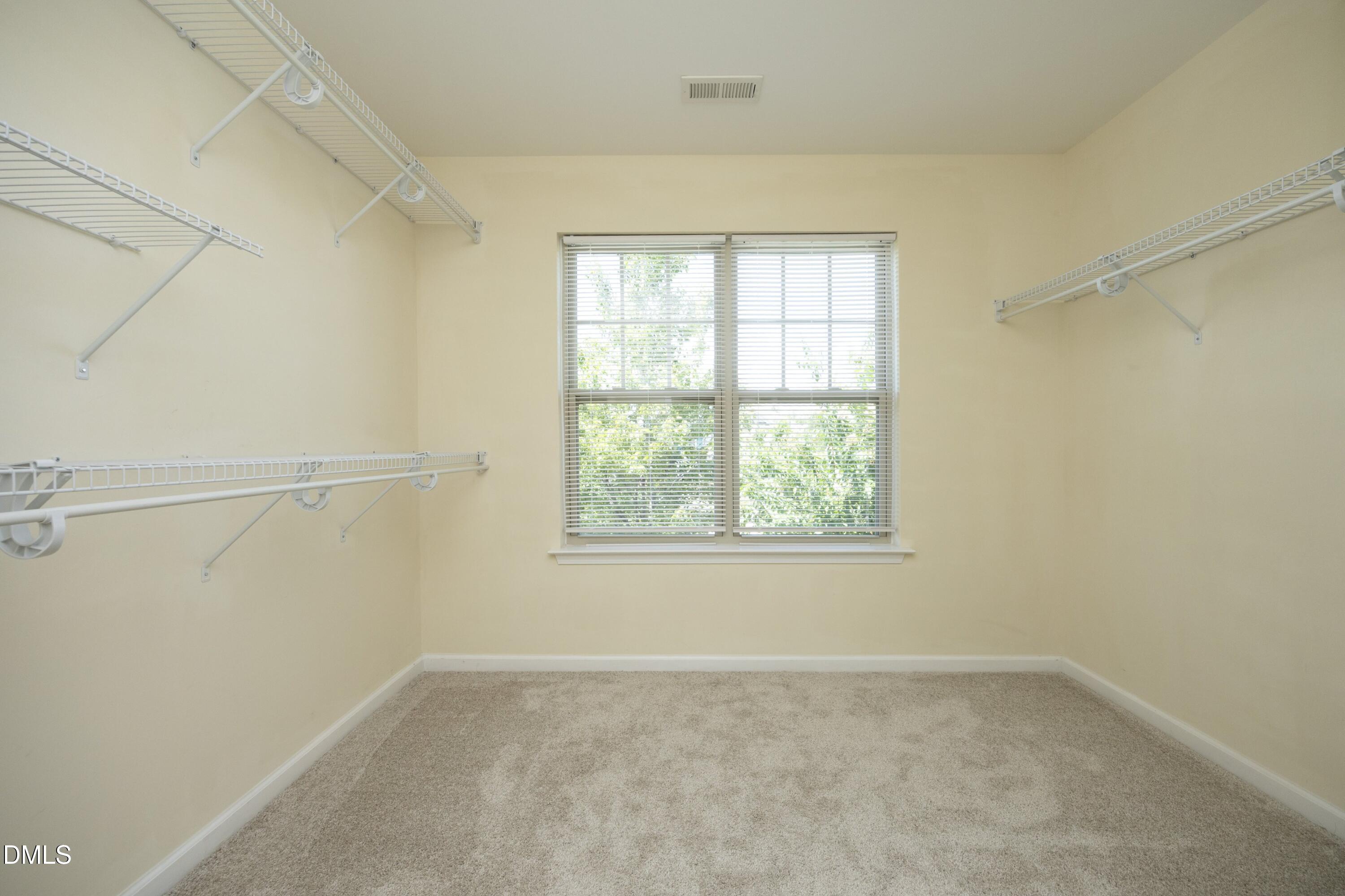 309 Windy Peak Loop Property Photo 24