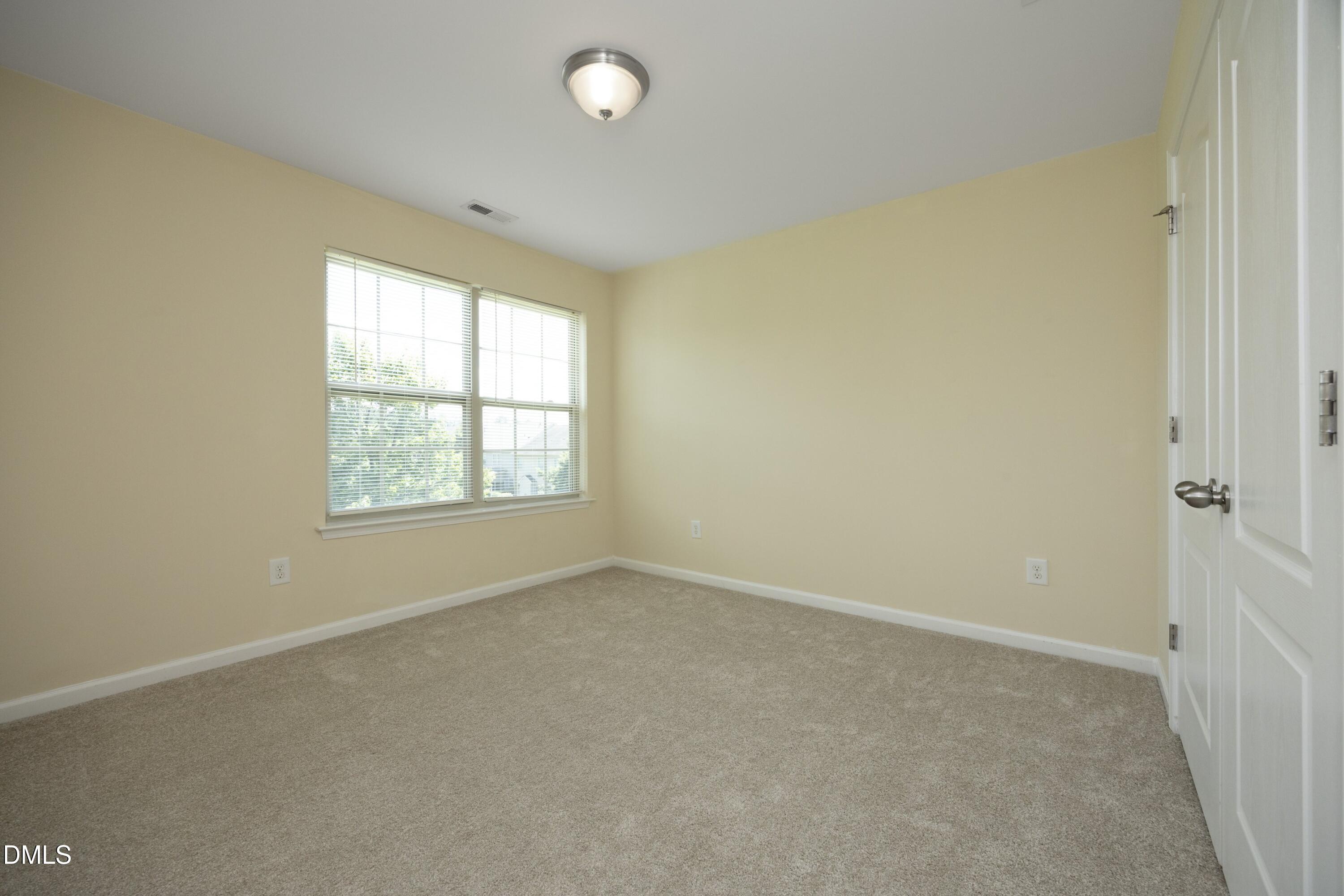 309 Windy Peak Loop Property Photo 26