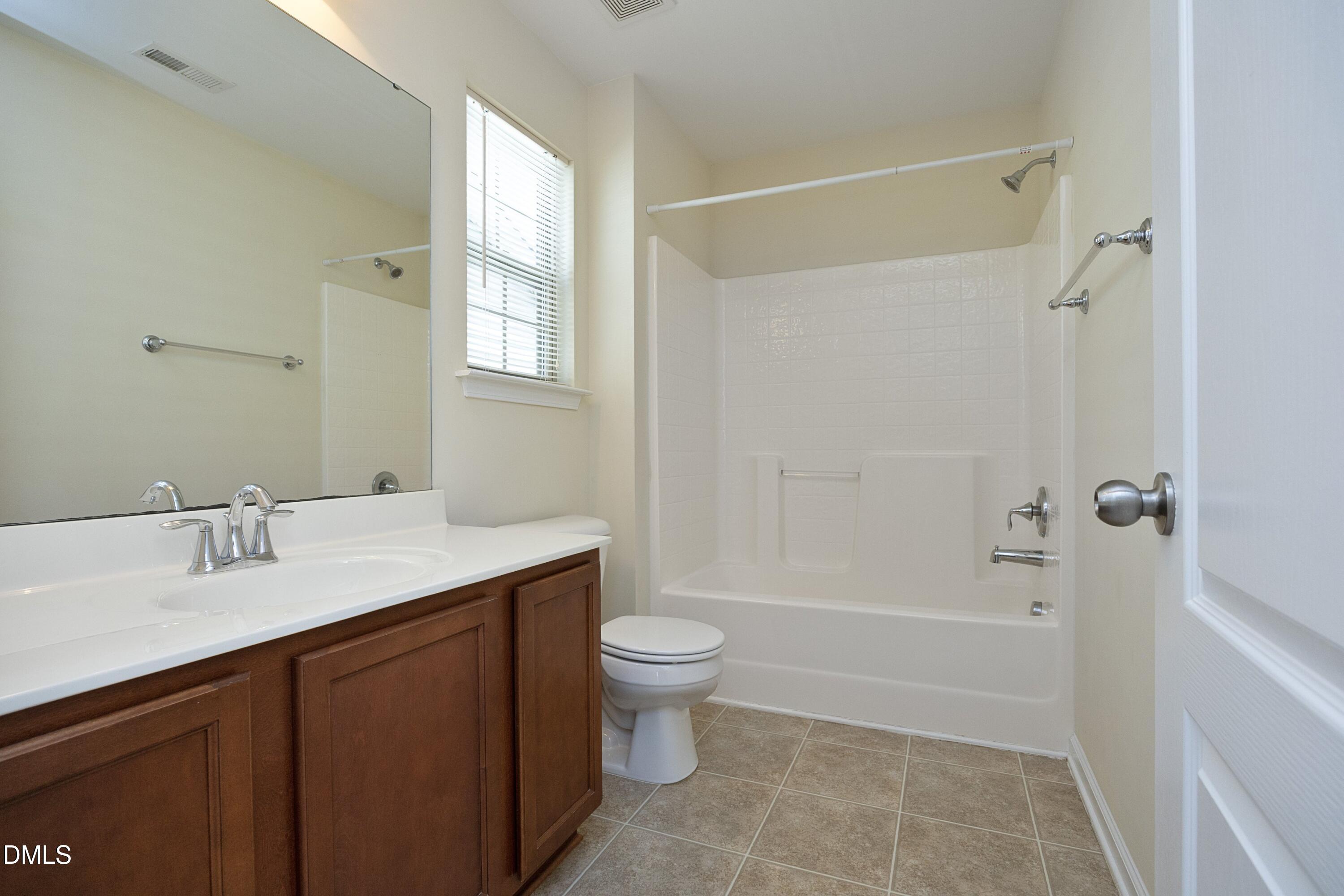 309 Windy Peak Loop Property Photo 27