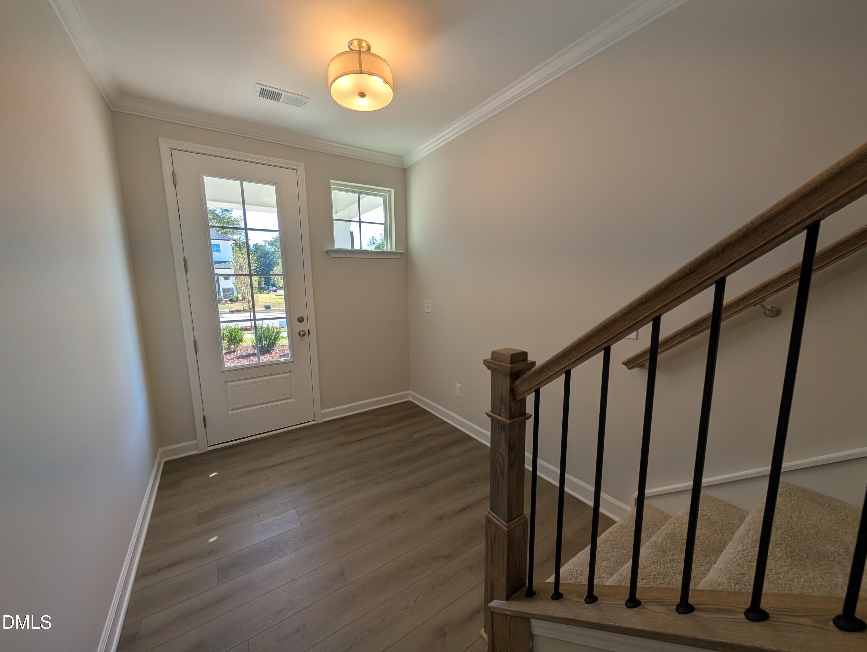 901 Diana Victoria Court Property Photo 2