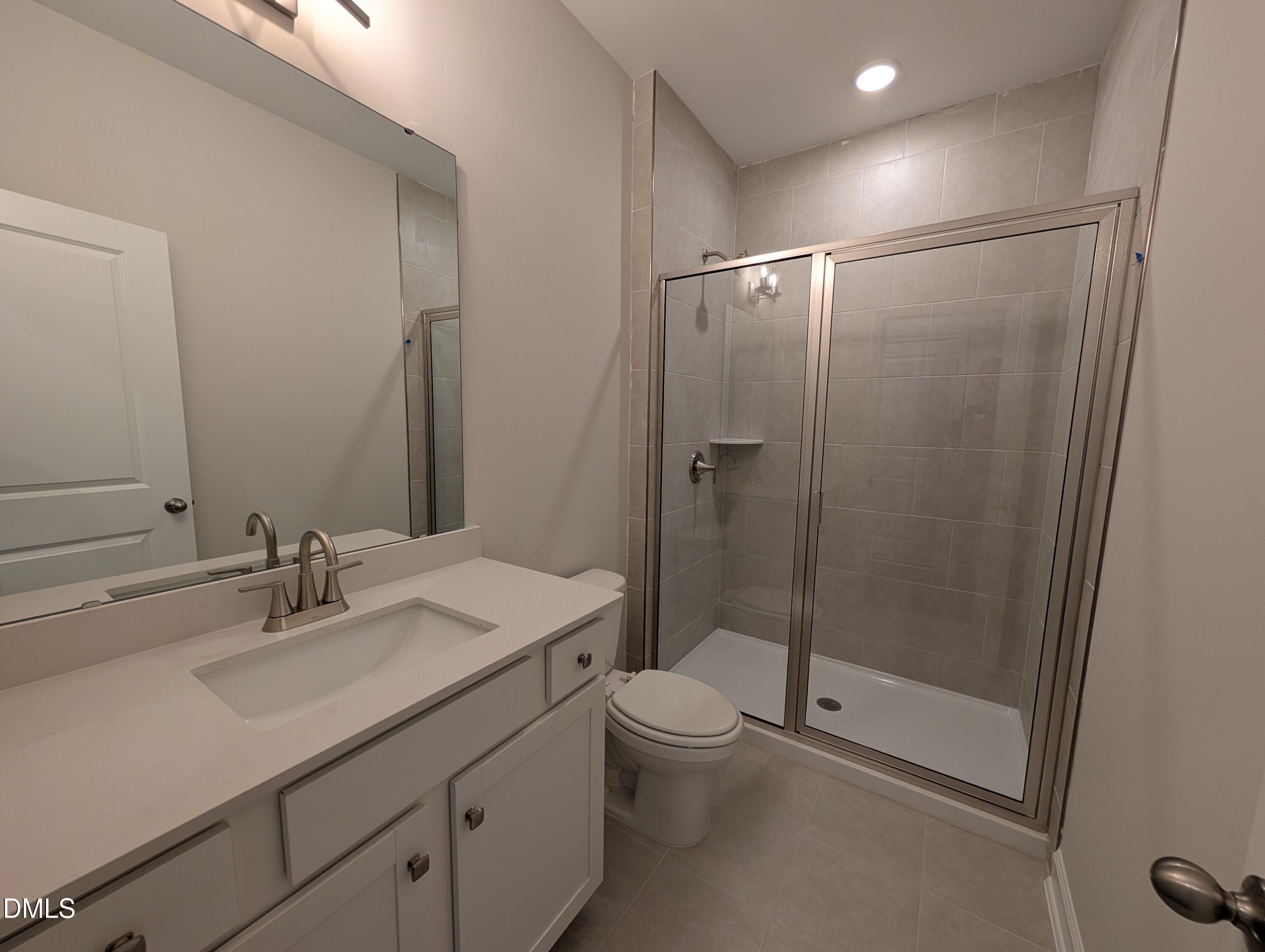 901 Diana Victoria Court Property Photo 3