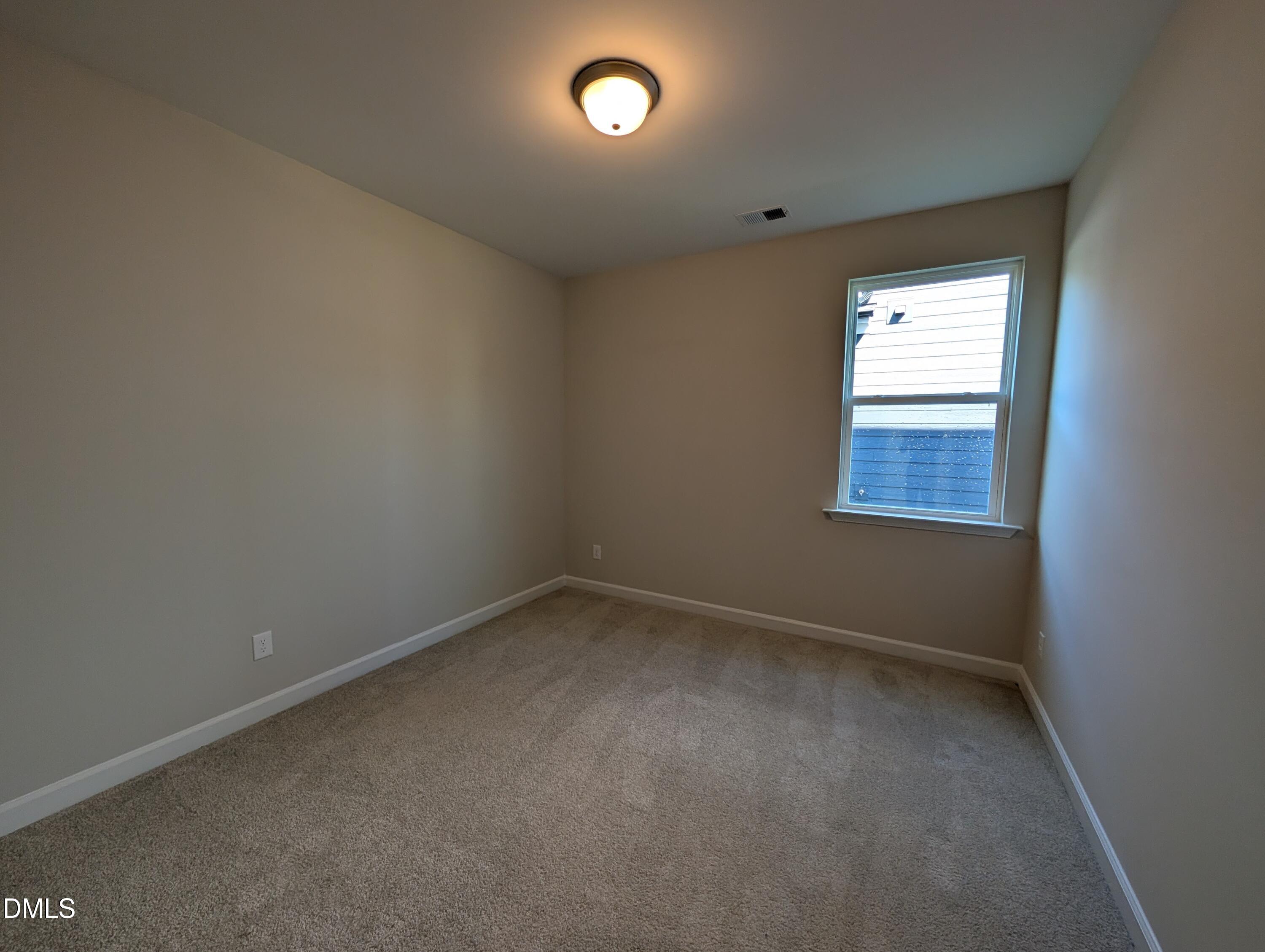 901 Diana Victoria Court Property Photo 4
