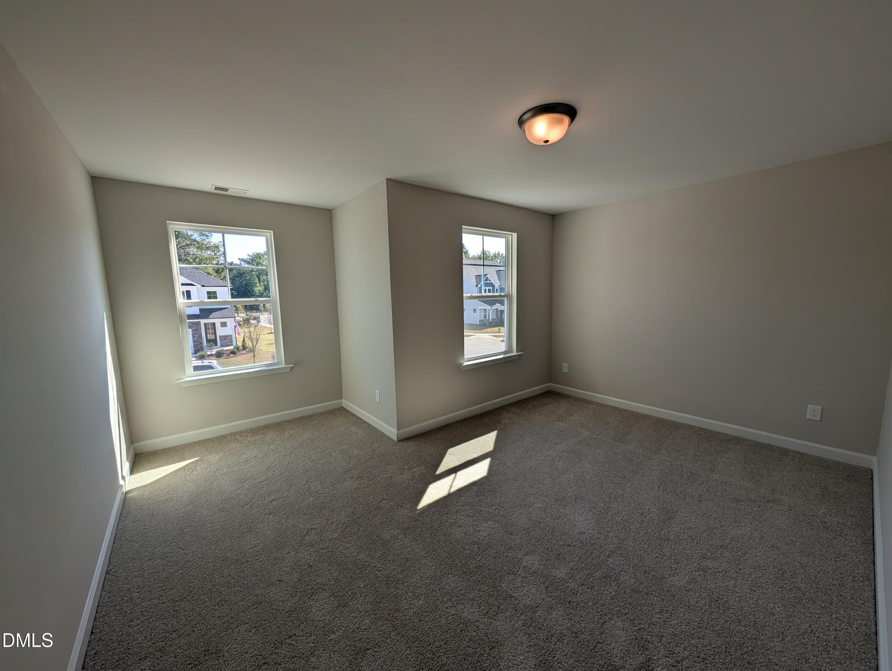 901 Diana Victoria Court Property Photo 16