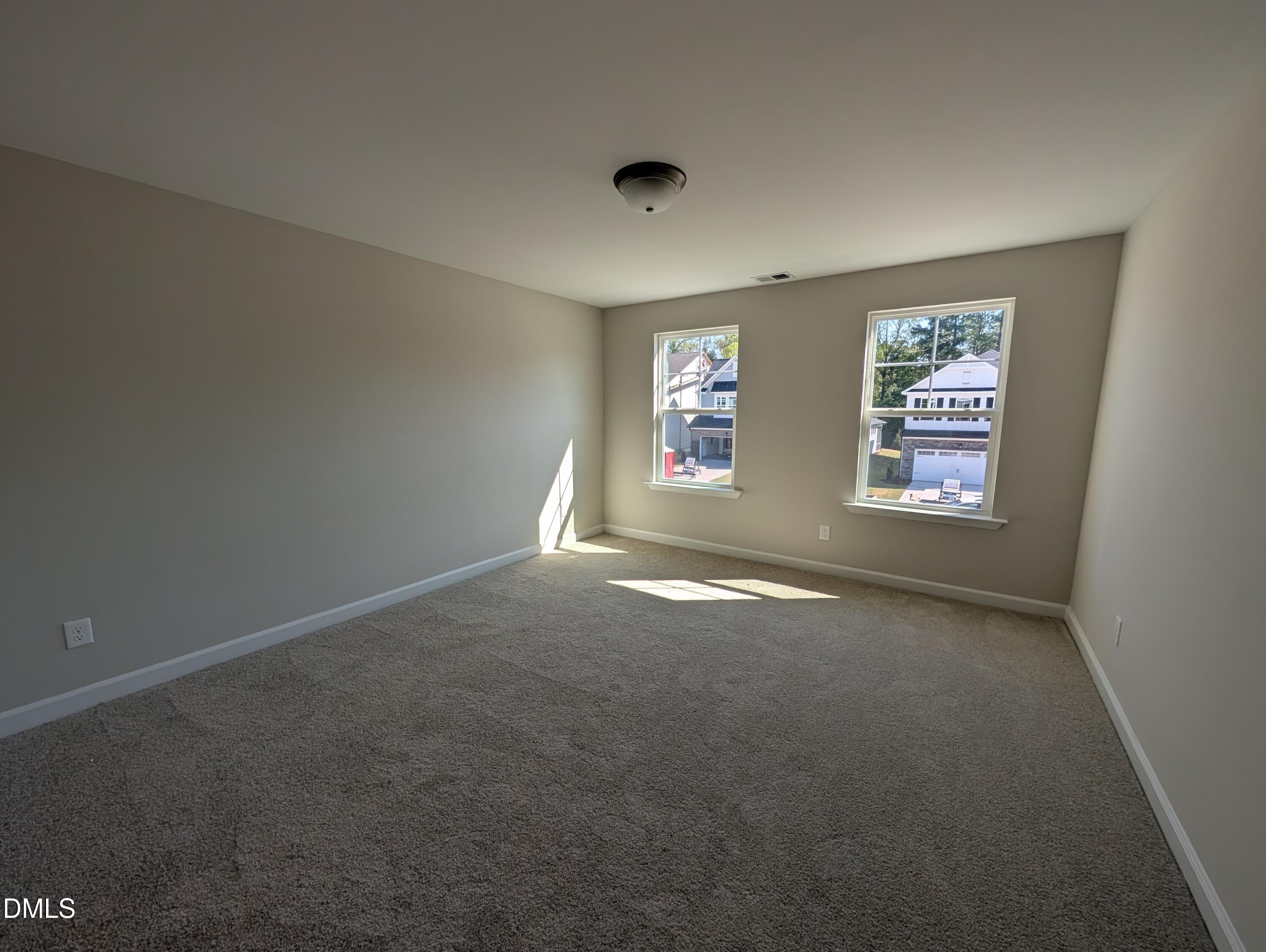 901 Diana Victoria Court Property Photo 17