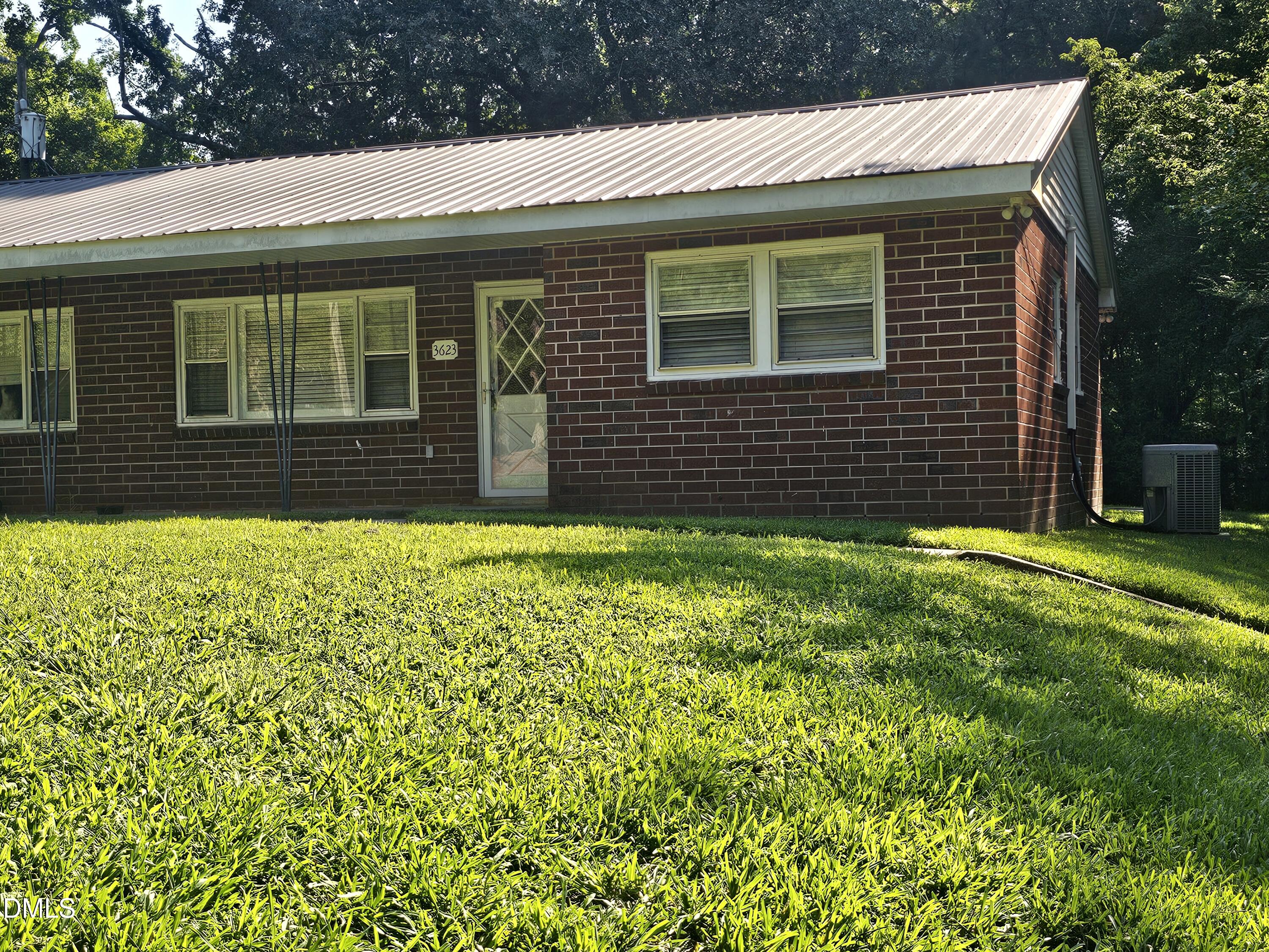 3623 Bowling Drive Property Photo 1