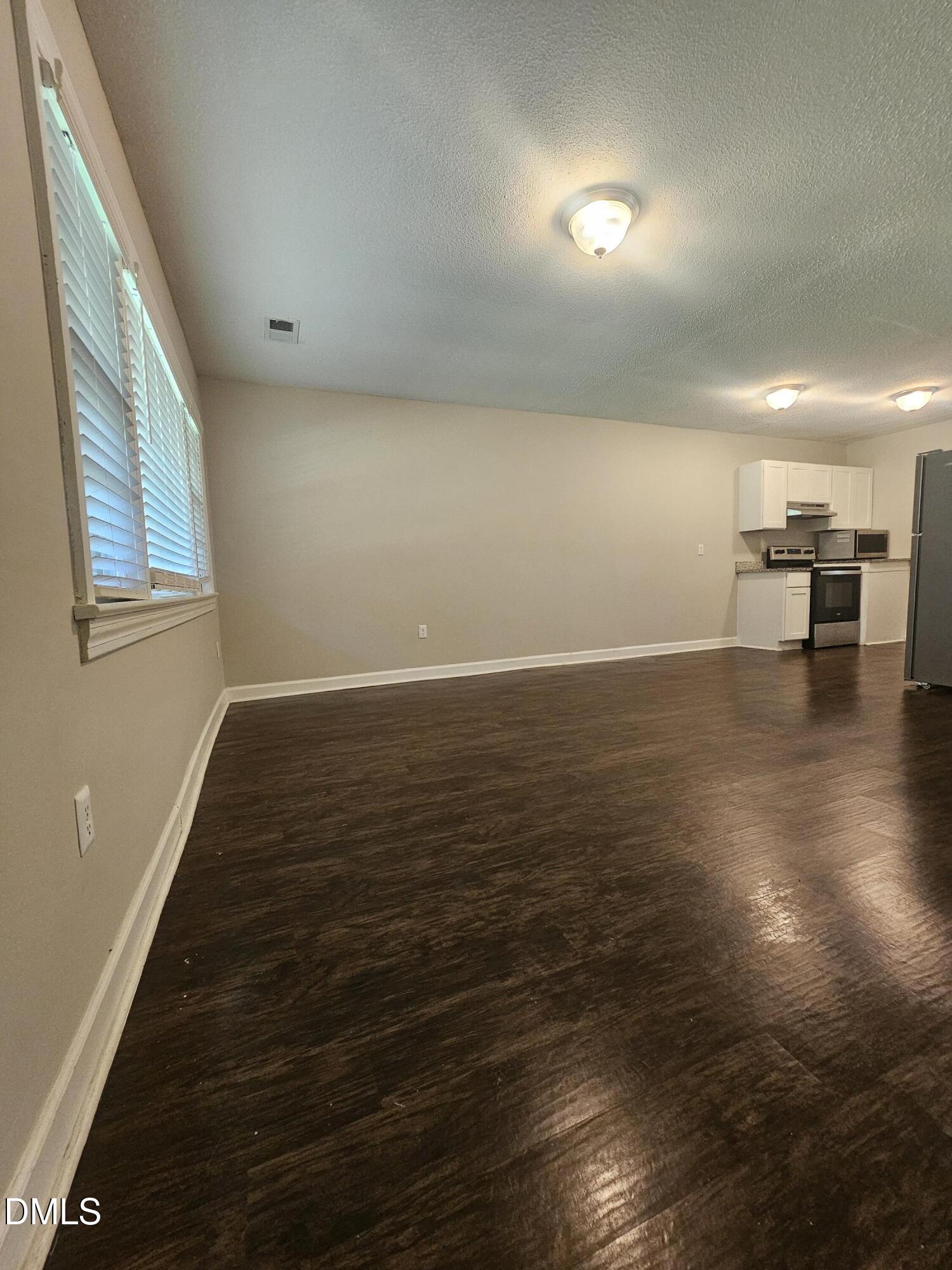 3623 Bowling Drive Property Photo 2