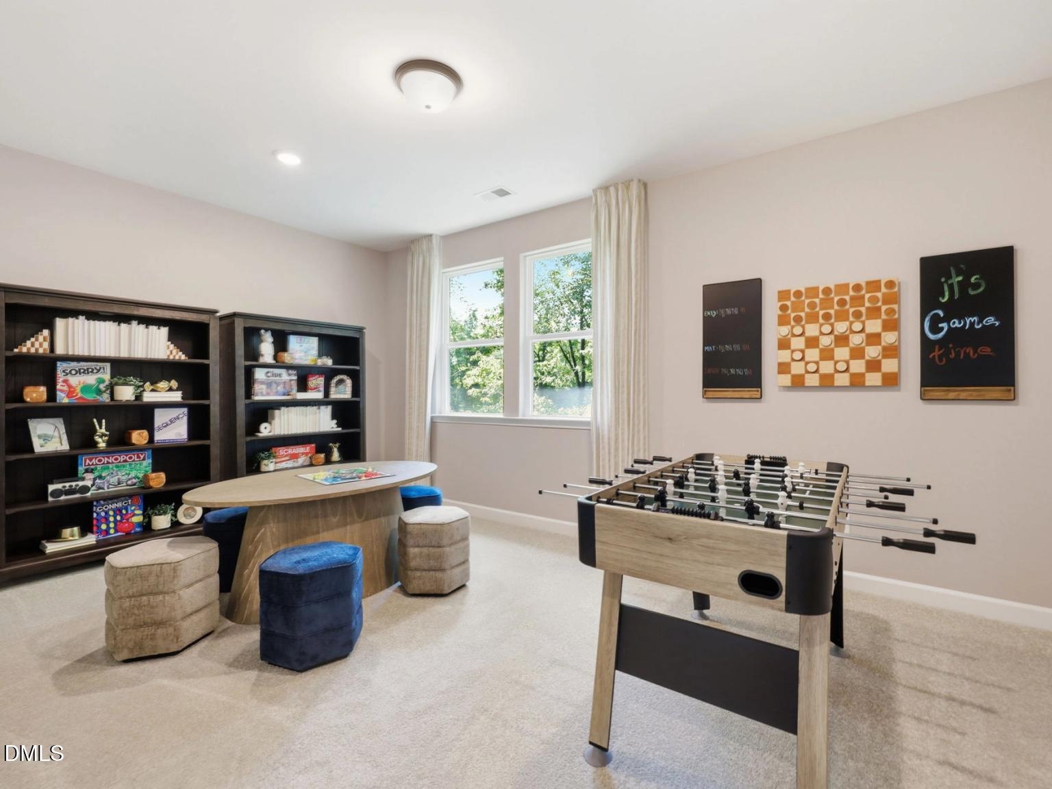 820 Diana Victoria Court Property Photo 32