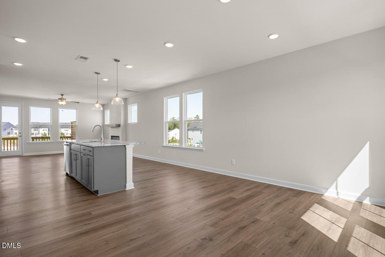 401 Bahia Drive Property Photo 10