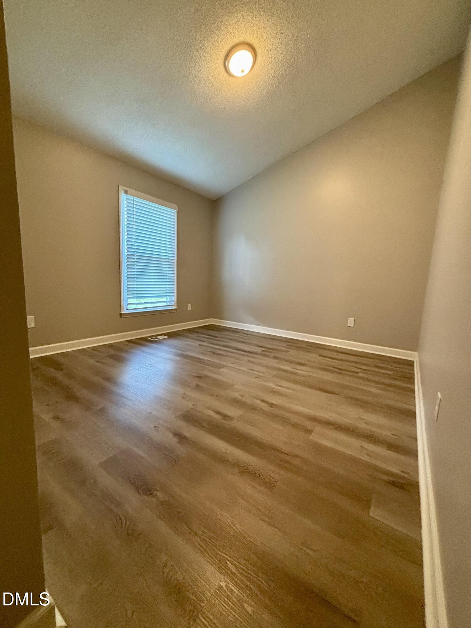 403 Durham Street Property Photo 7