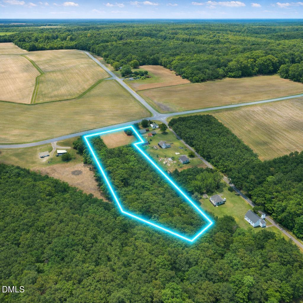 545 Meadow Road Property Photo 3