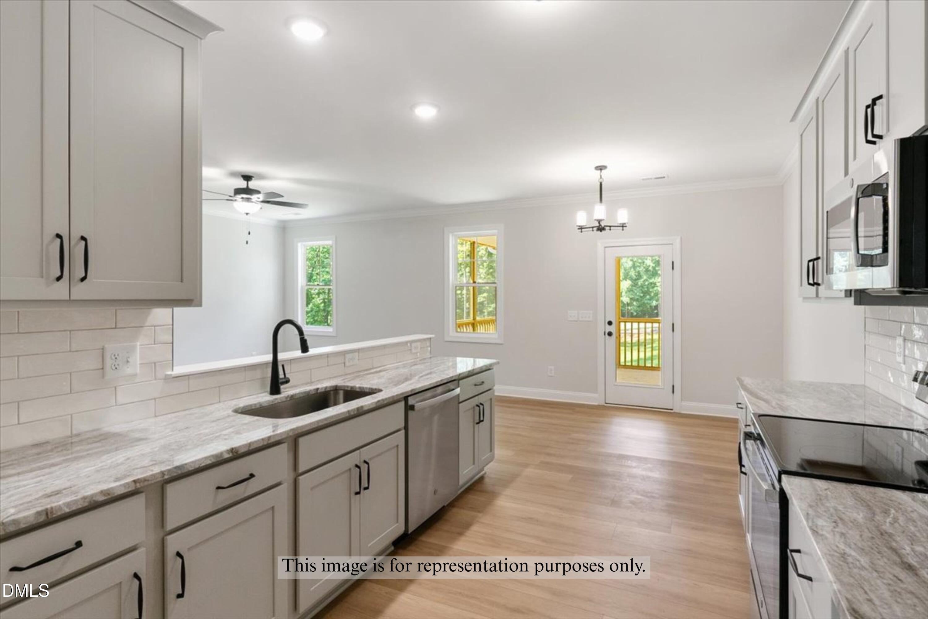 331 2nd Street Property Photo 6