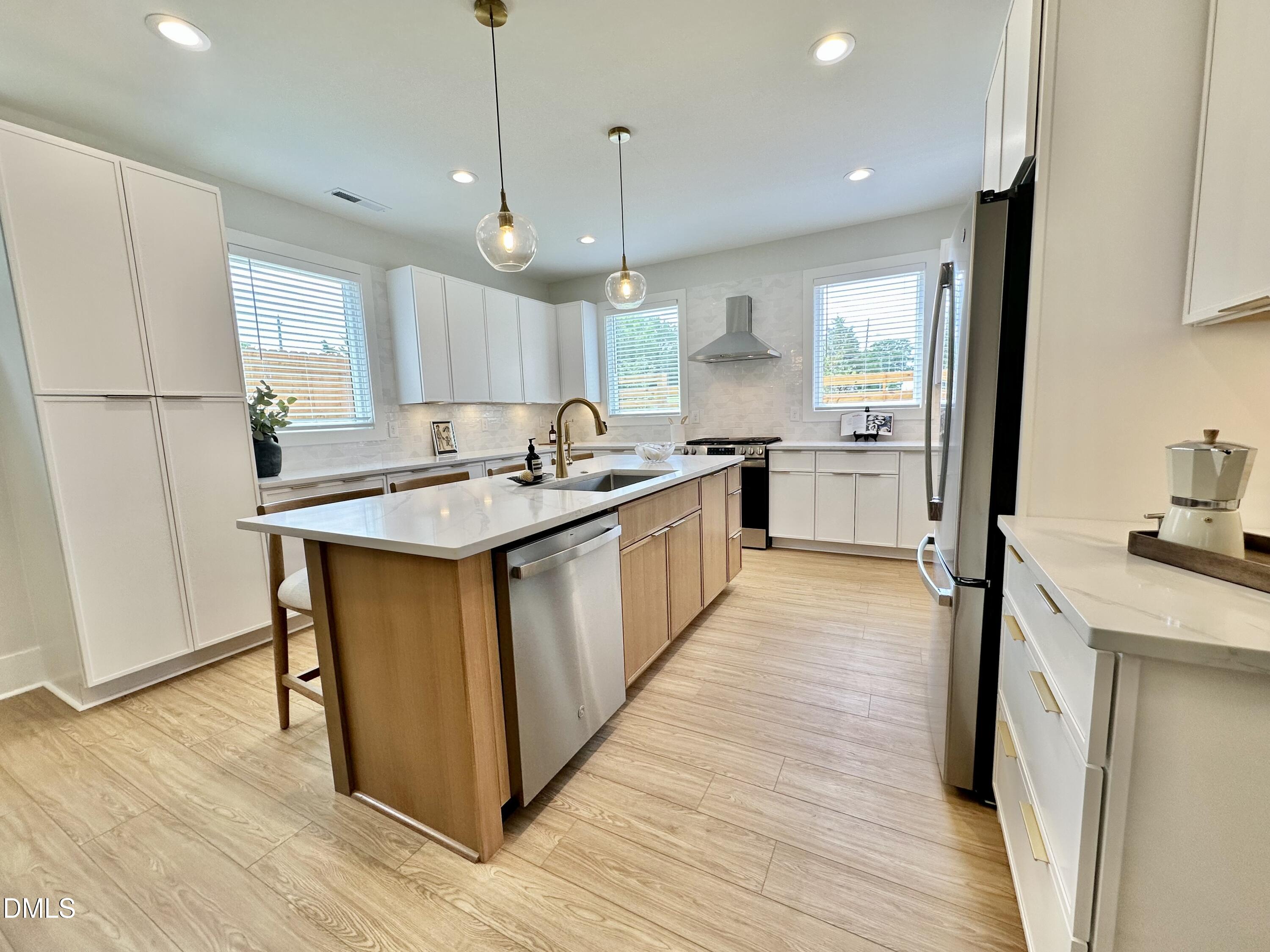 521 Coleman Street Property Photo 14