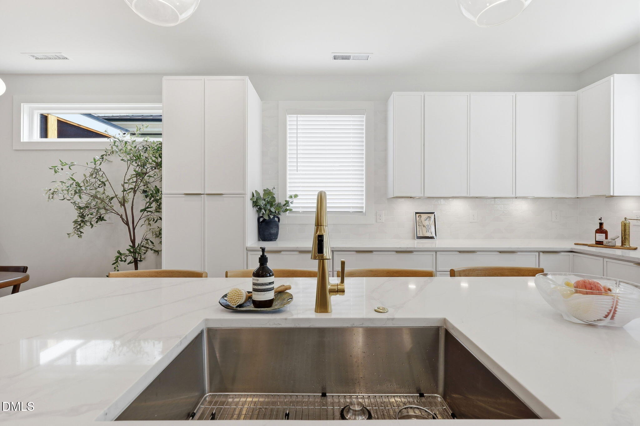 521 Coleman Street Property Photo 16