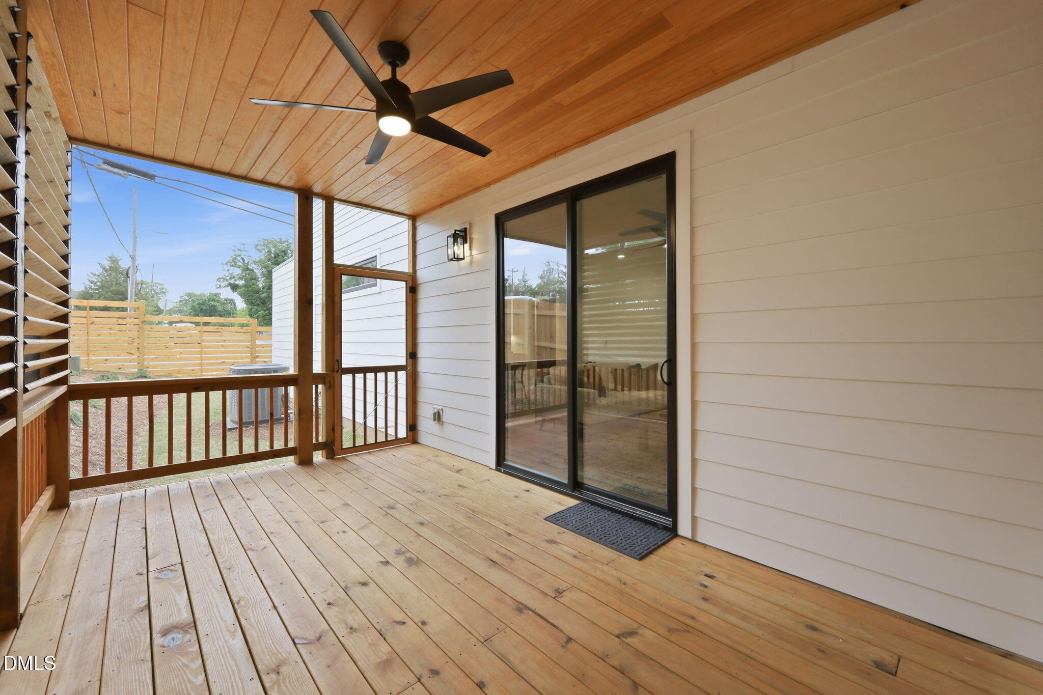 521 Coleman Street Property Photo 24