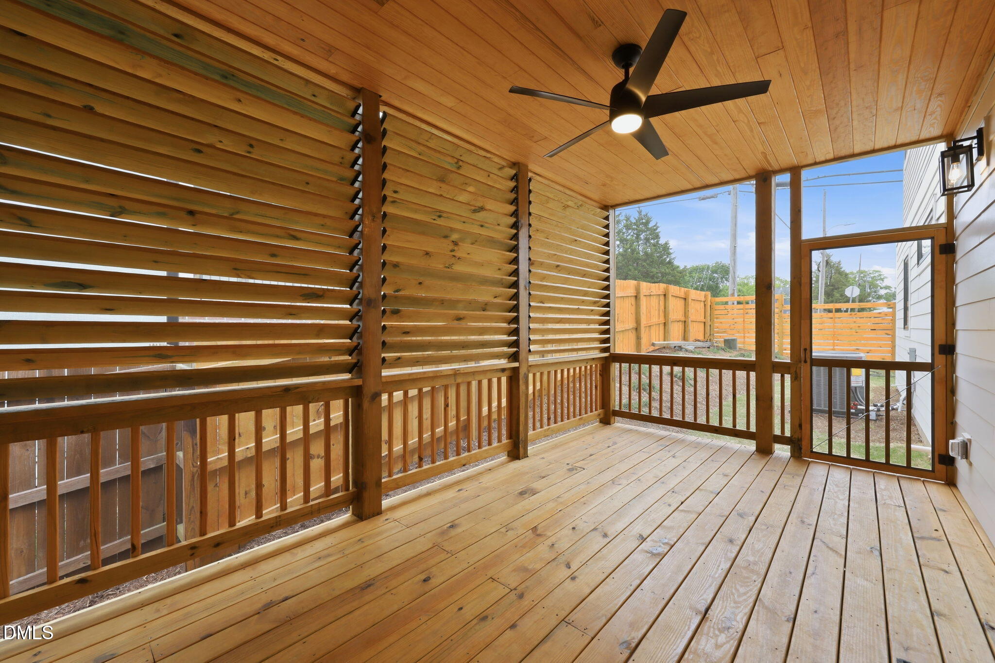 521 Coleman Street Property Photo 26