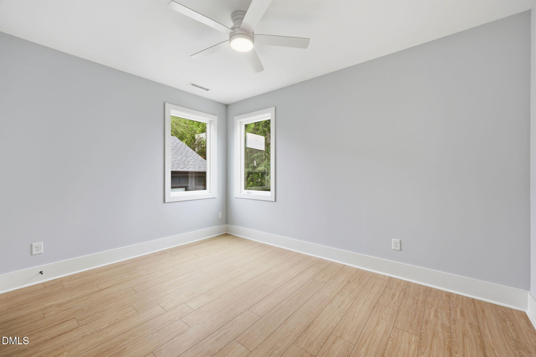 521 Coleman Street Property Photo 35