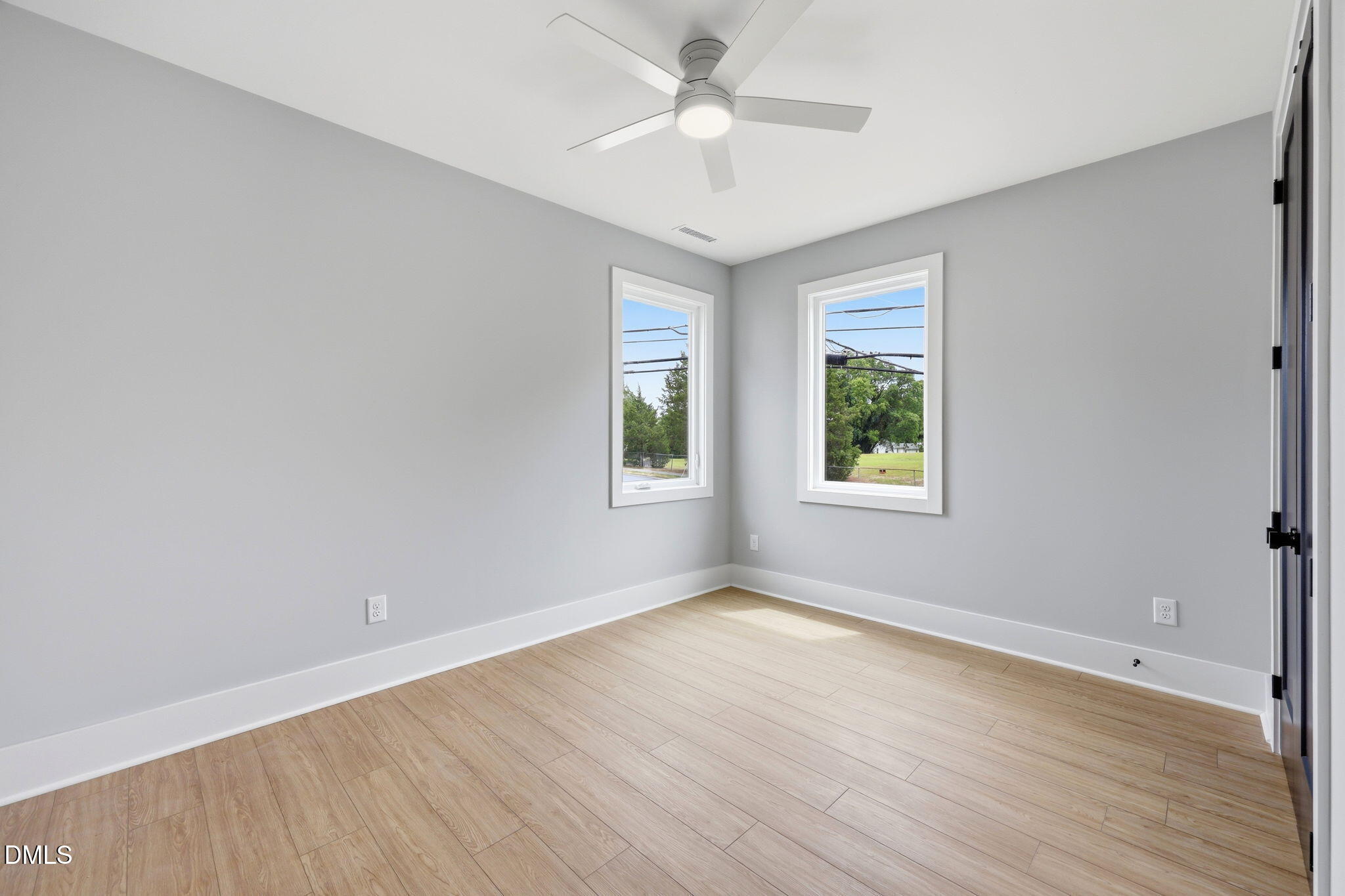 521 Coleman Street Property Photo 44
