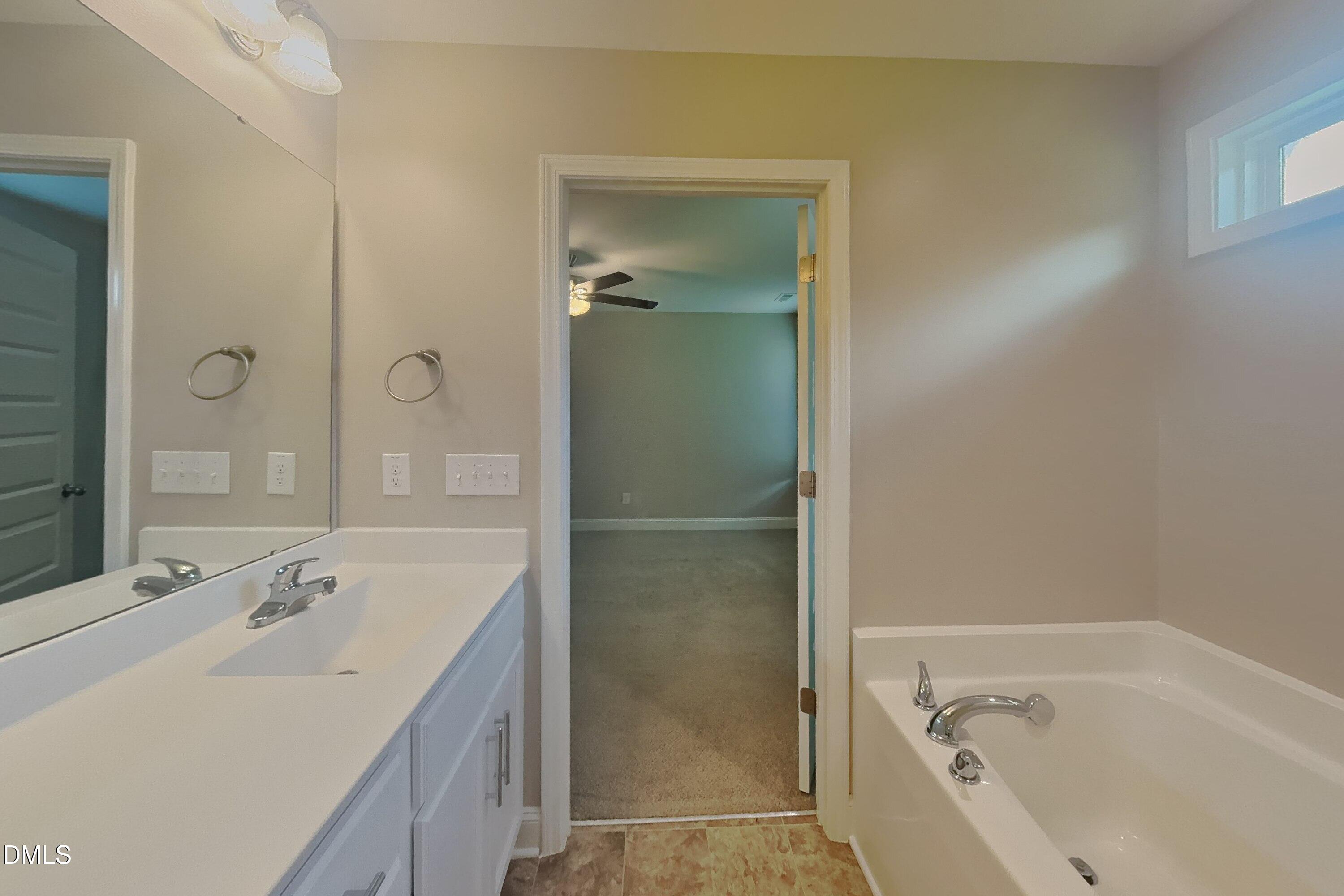 85 Arrow Lane Property Photo 8