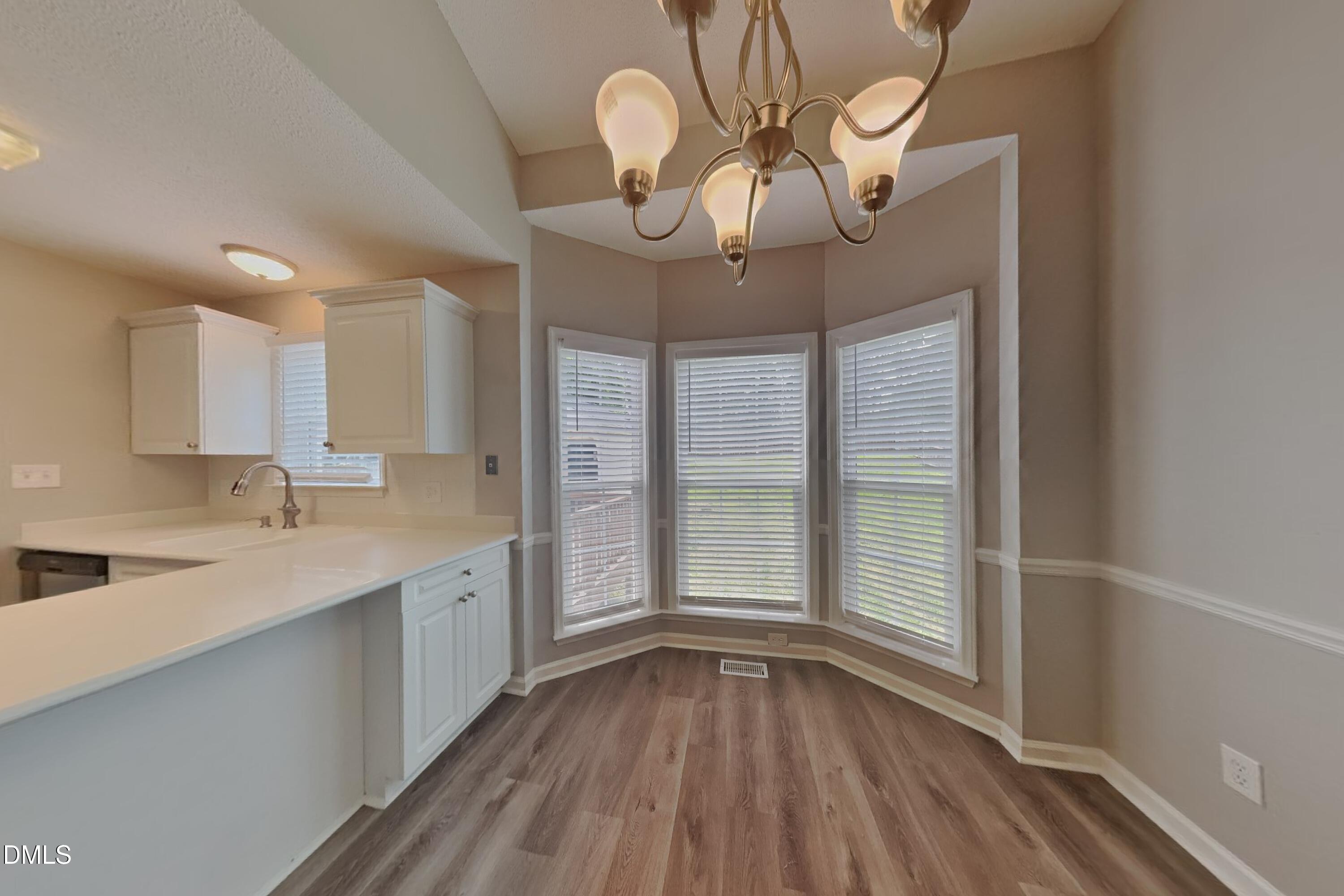 305 Aqua Marine Lane Property Photo 3