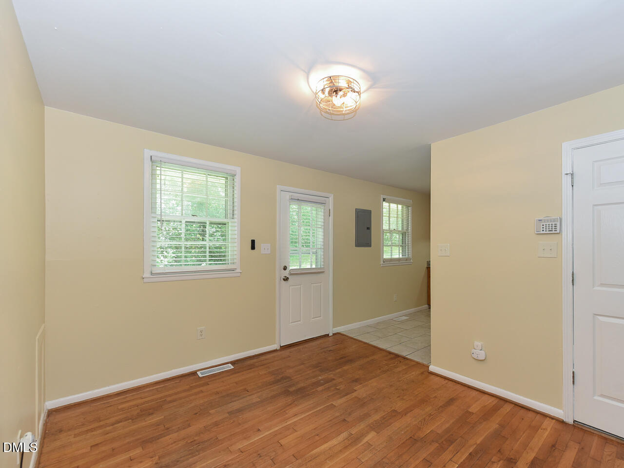 852 Hadley Road Property Photo 10