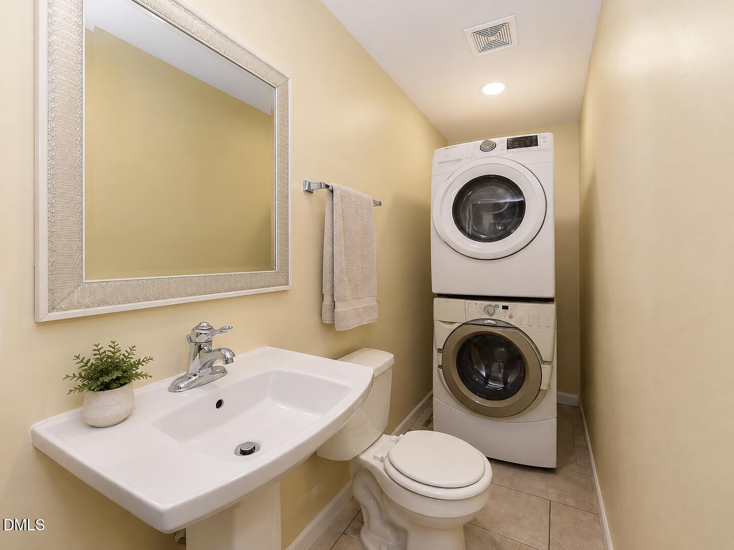 852 Hadley Road Property Photo 14