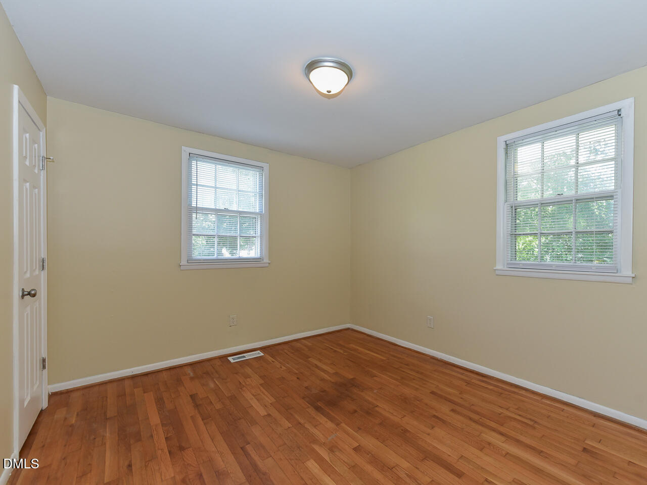 852 Hadley Road Property Photo 15