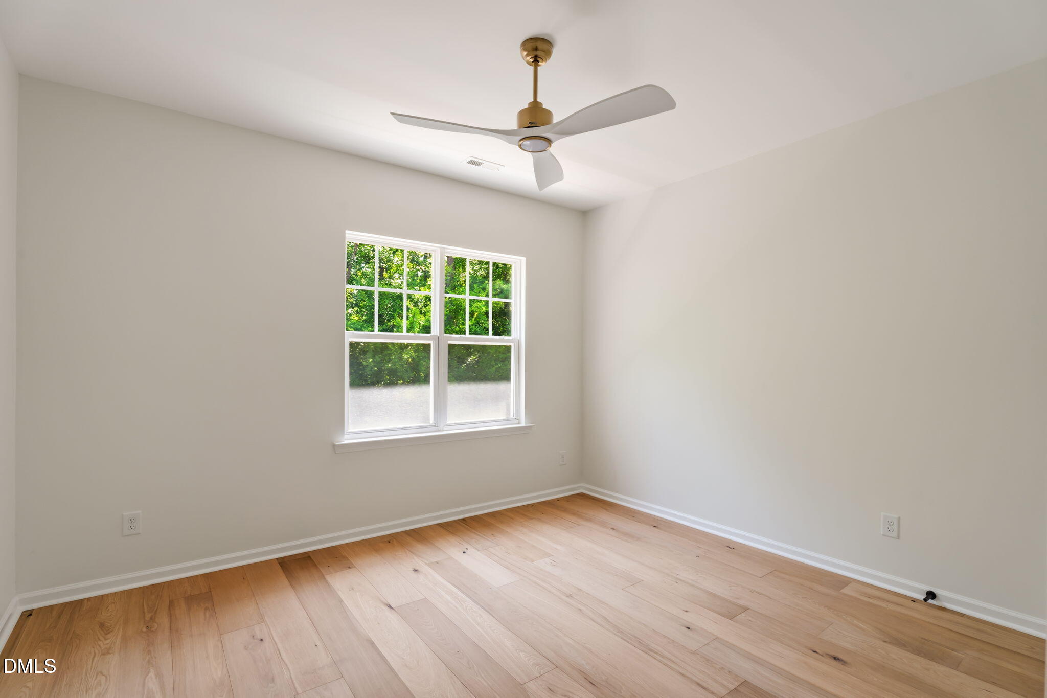 5 Silverbell Court Property Photo 34