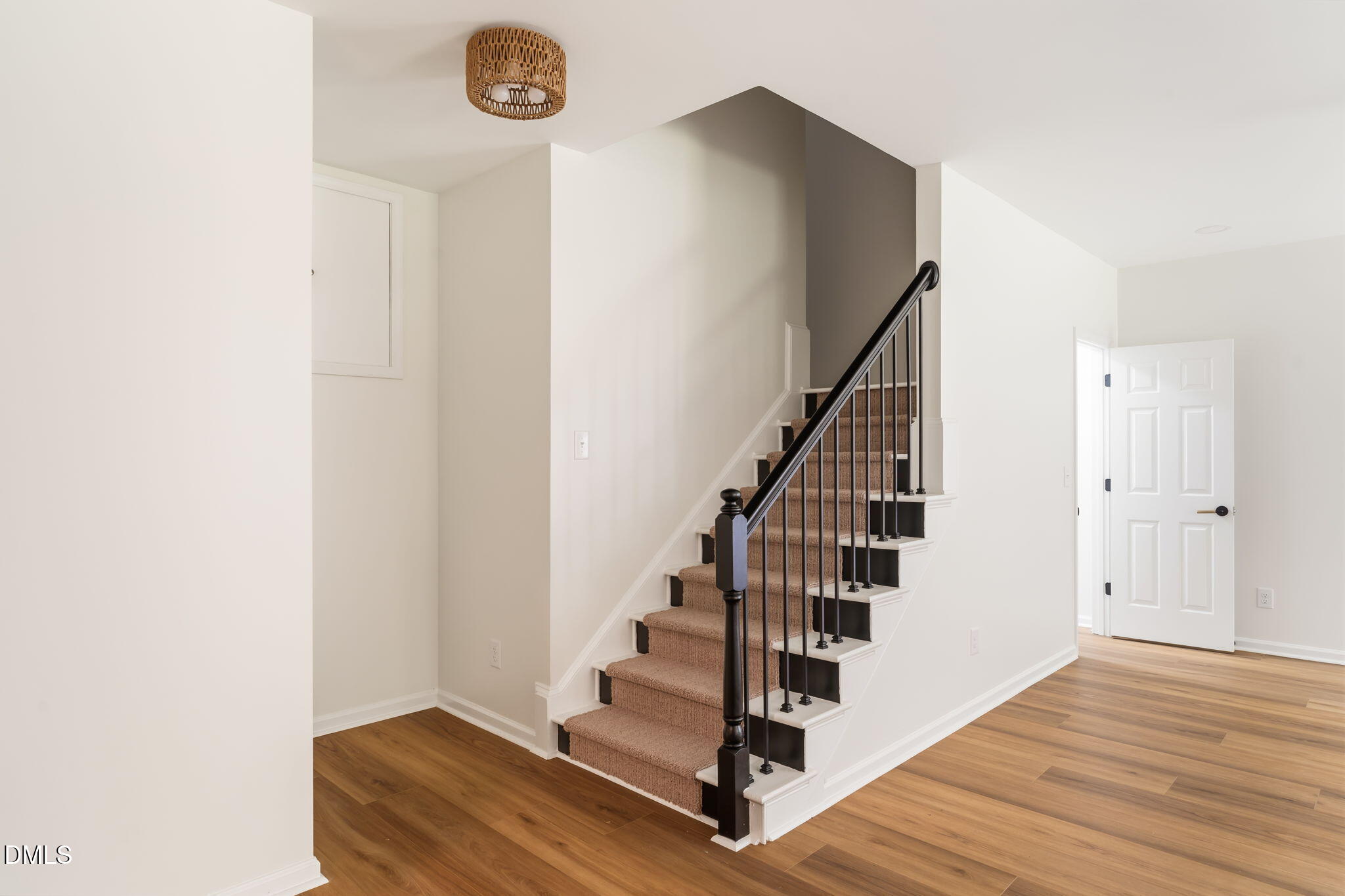 5 Silverbell Court Property Photo 36