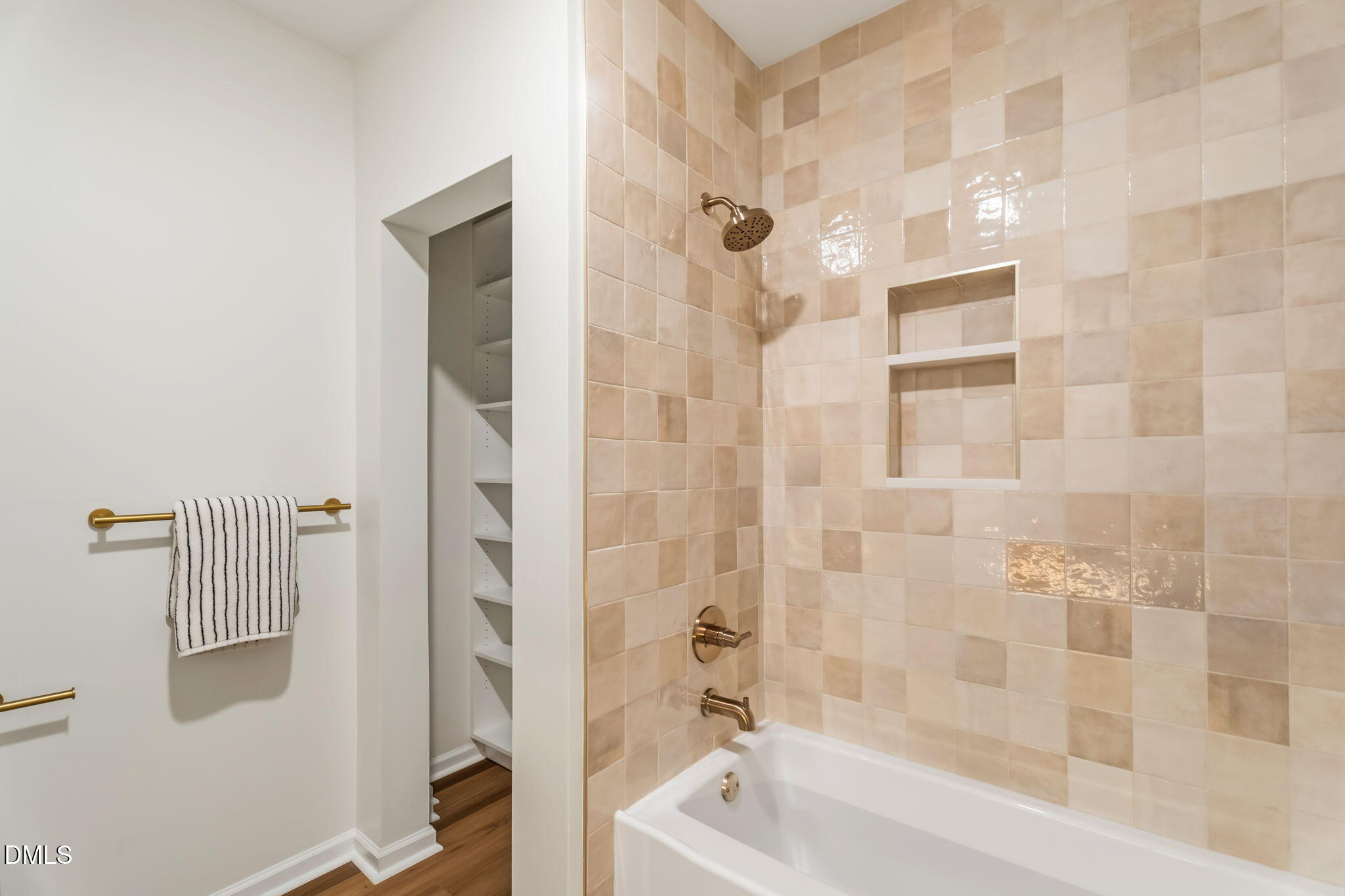 5 Silverbell Court Property Photo 44