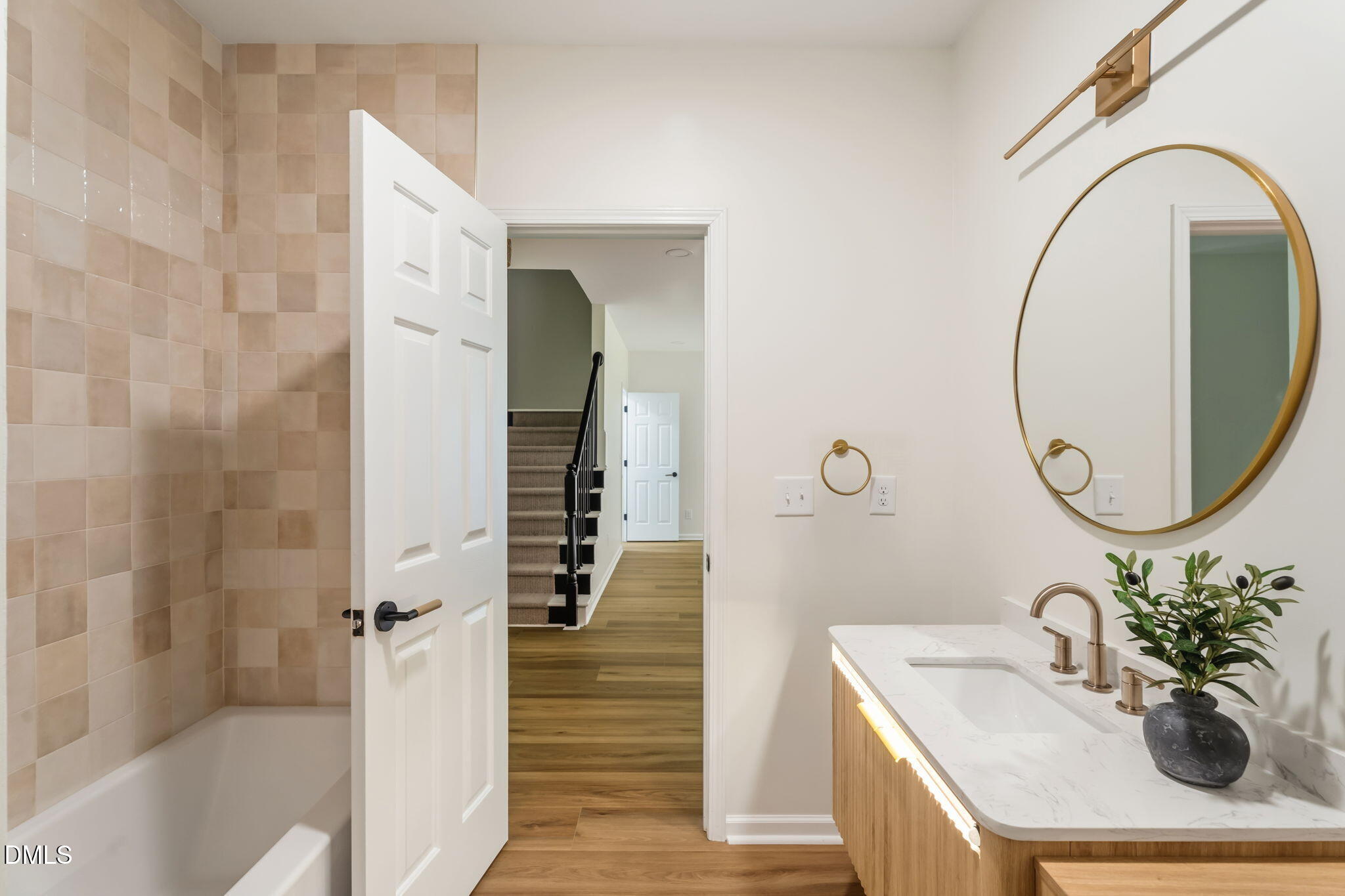 5 Silverbell Court Property Photo 51